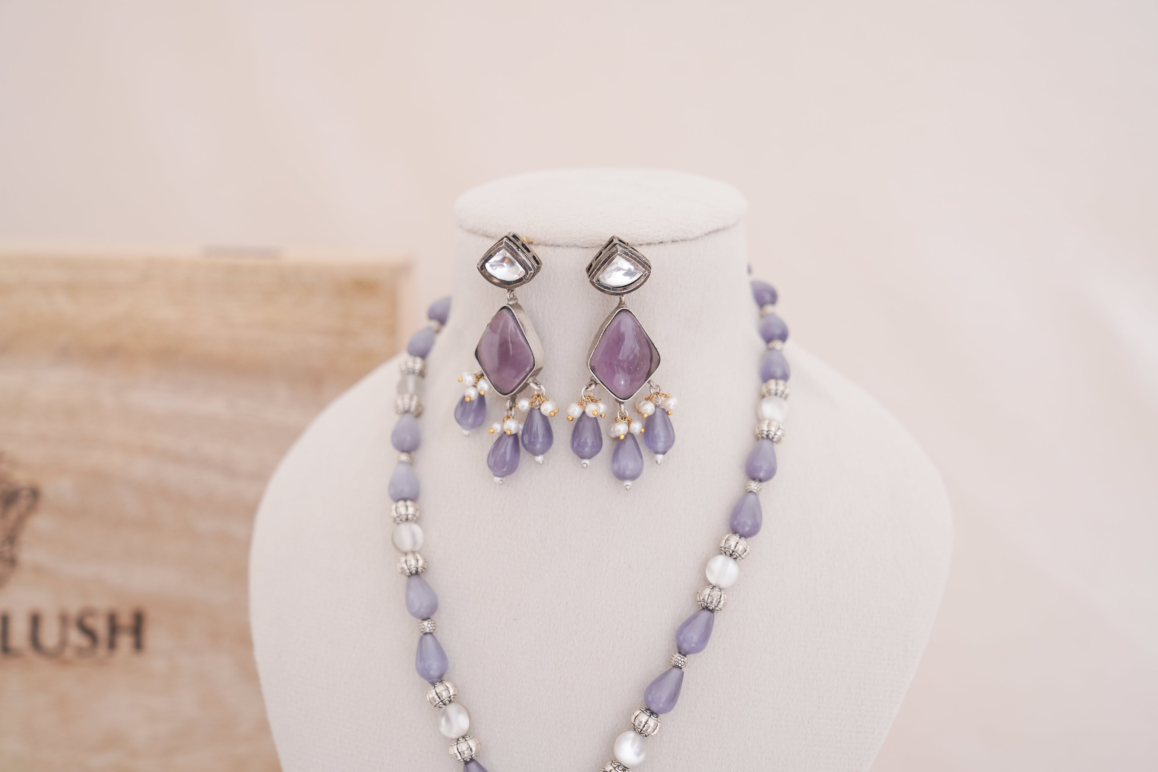 Designer Natural stone Beaded Pendant Necklace Set