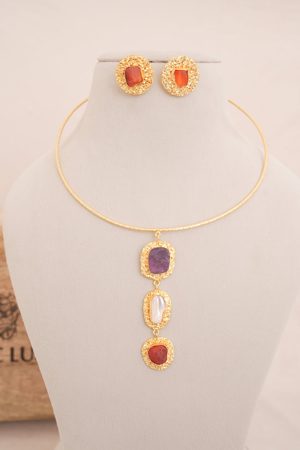 Raw stone Cascade Statement Hasli Set