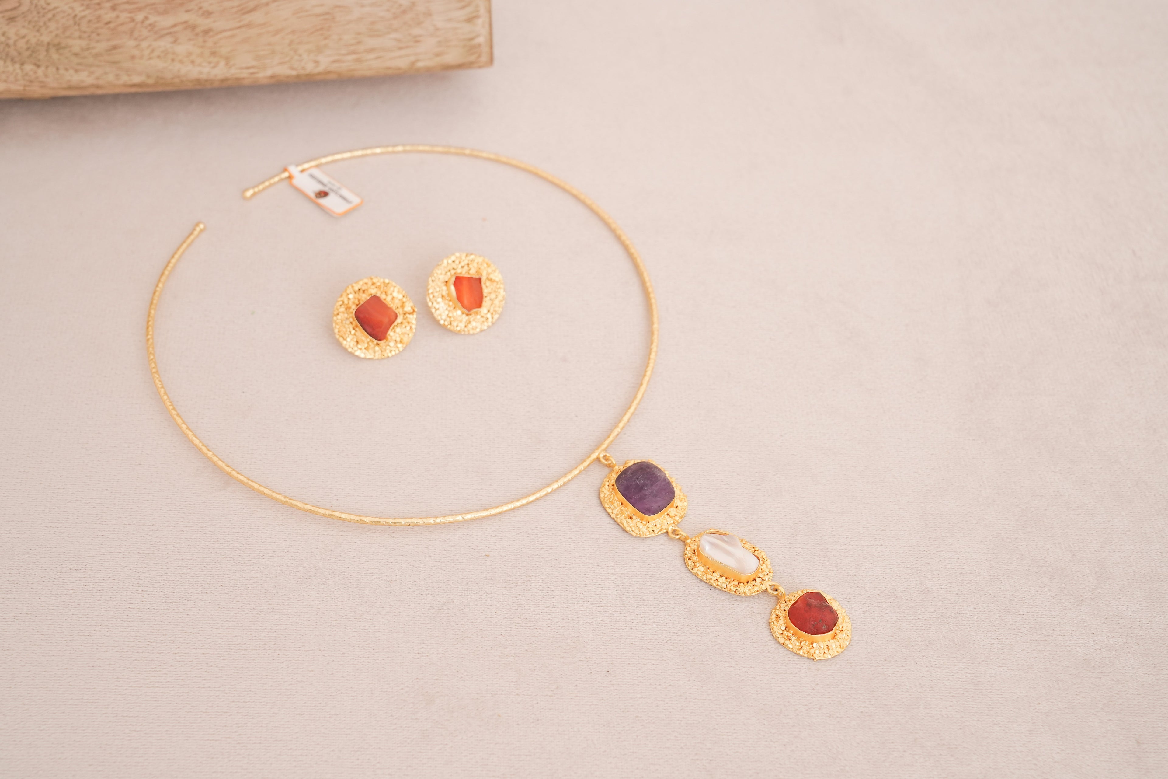 Raw stone Cascade Statement Hasli Set