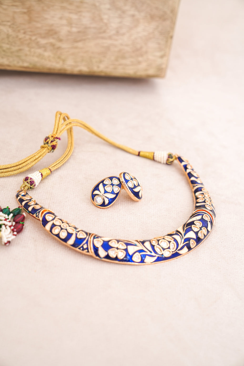 Azure Blossom Choker Set