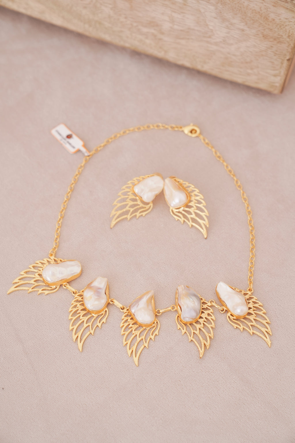 Celestial Baroque Pearl Wing Set
