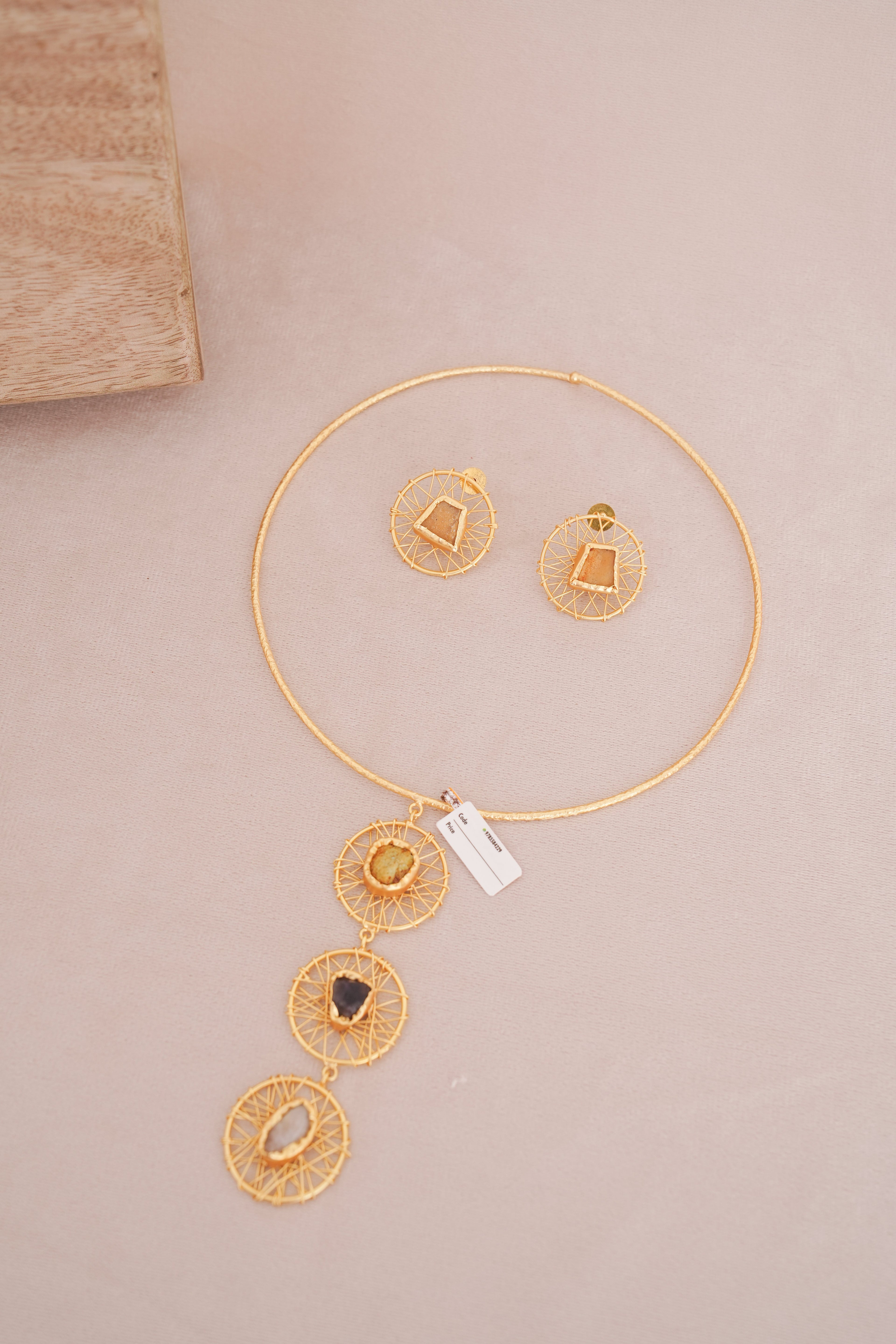 Celestial Web Multicolour Wire Brass Hasli Set