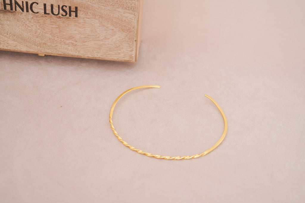 Minimalist Twisted Brass Hasli Necklace