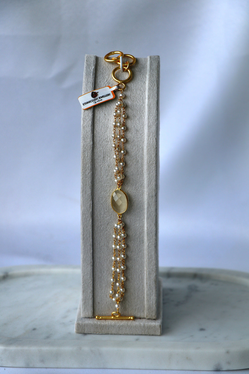Natural Gemstone Charm Bracelet – Adjustable Gold Finish | Carnelian, Rose Quartz, Green Onyx, White Quartz & Citrine Variants