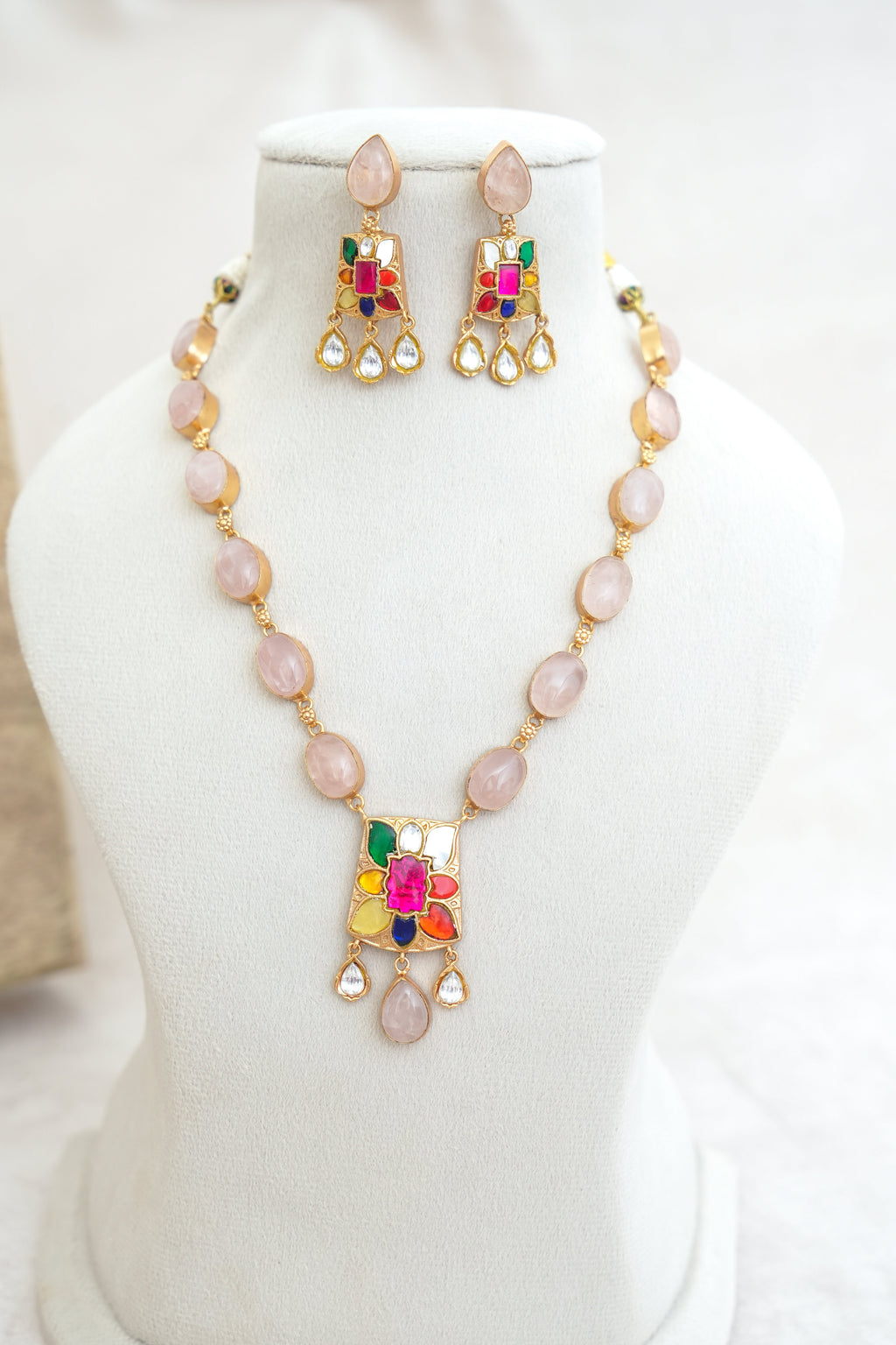 Crimson Bloom Kundan Necklace Set