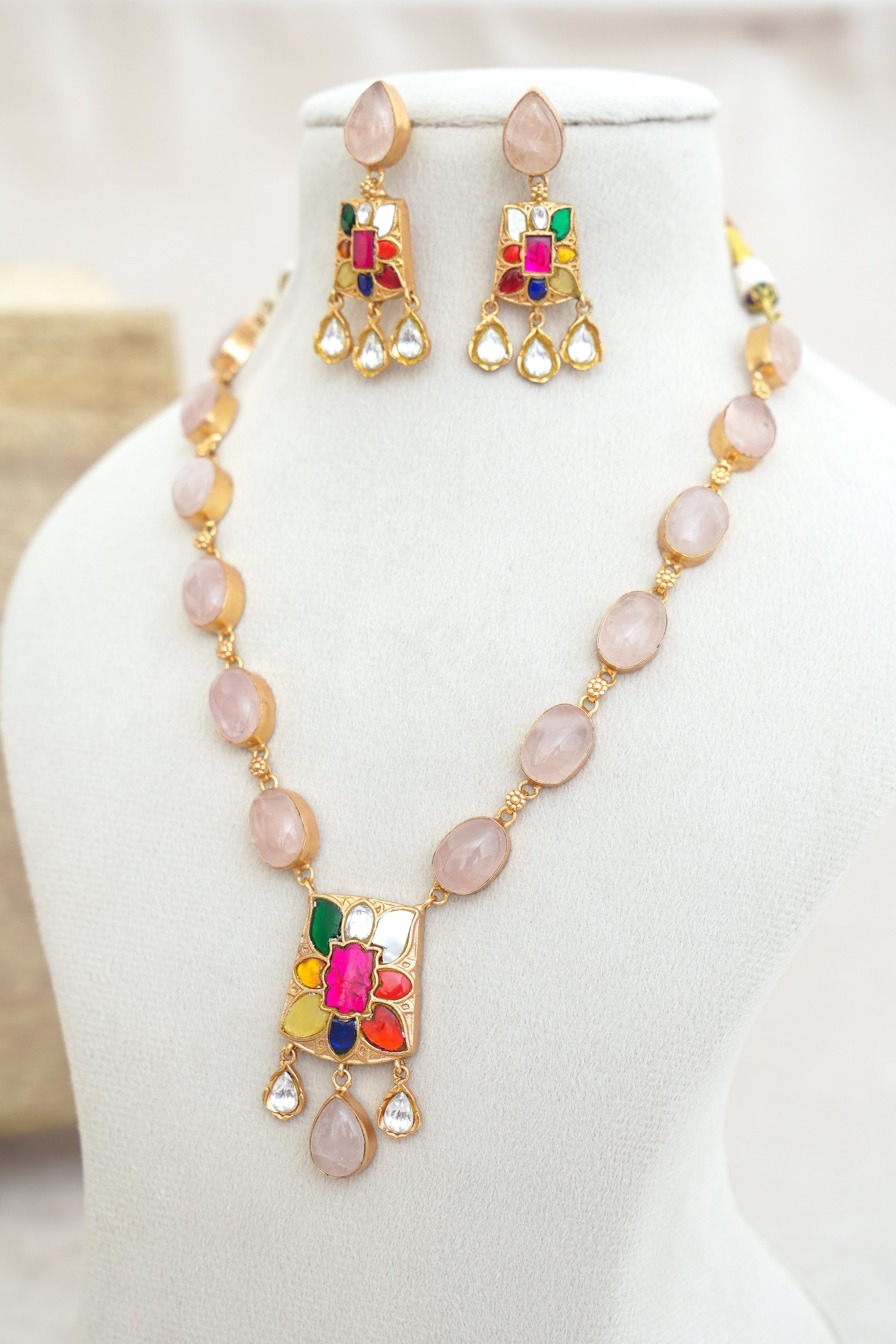 Crimson Bloom Kundan Necklace Set