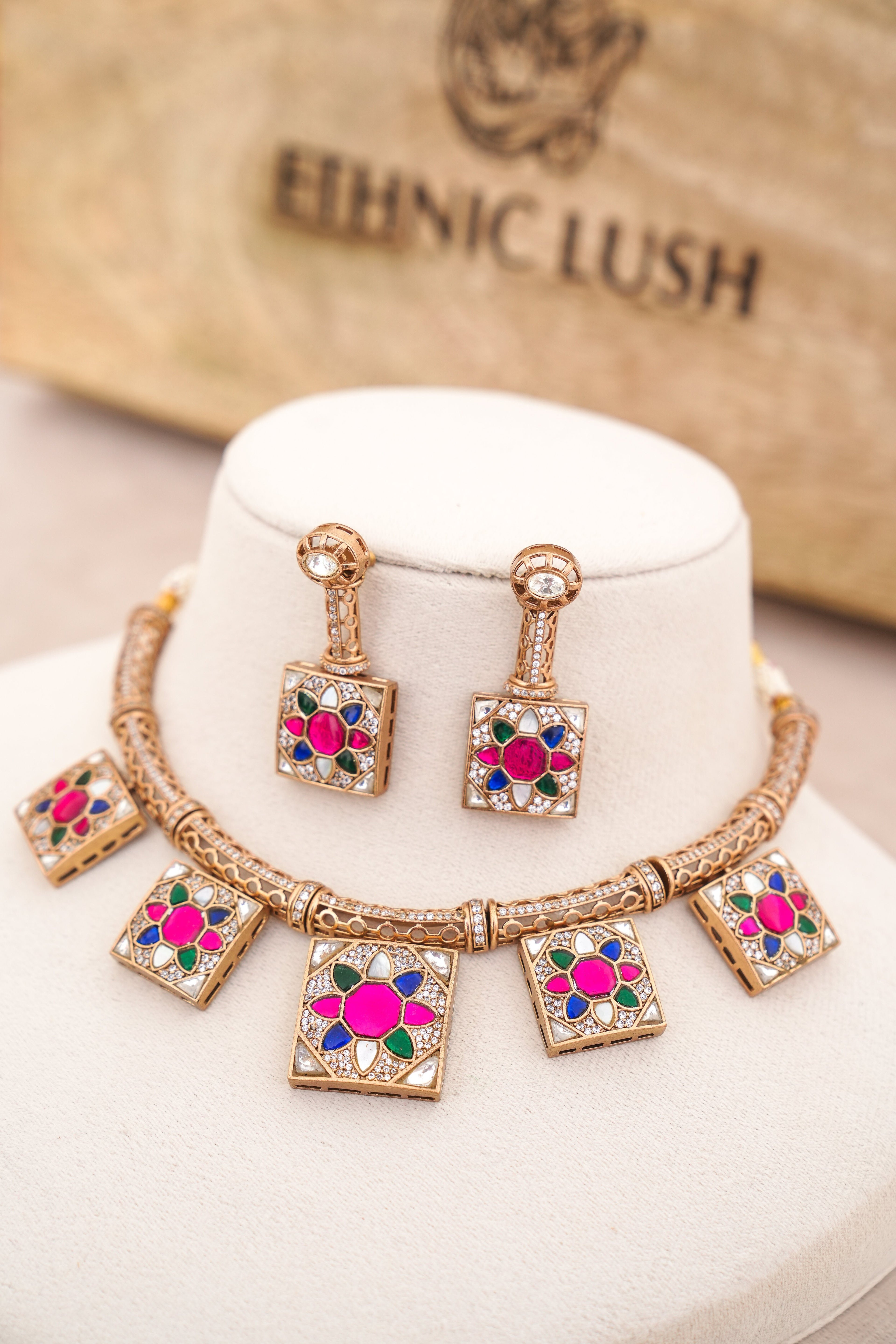 Crimson Bloom Statement Necklace Set