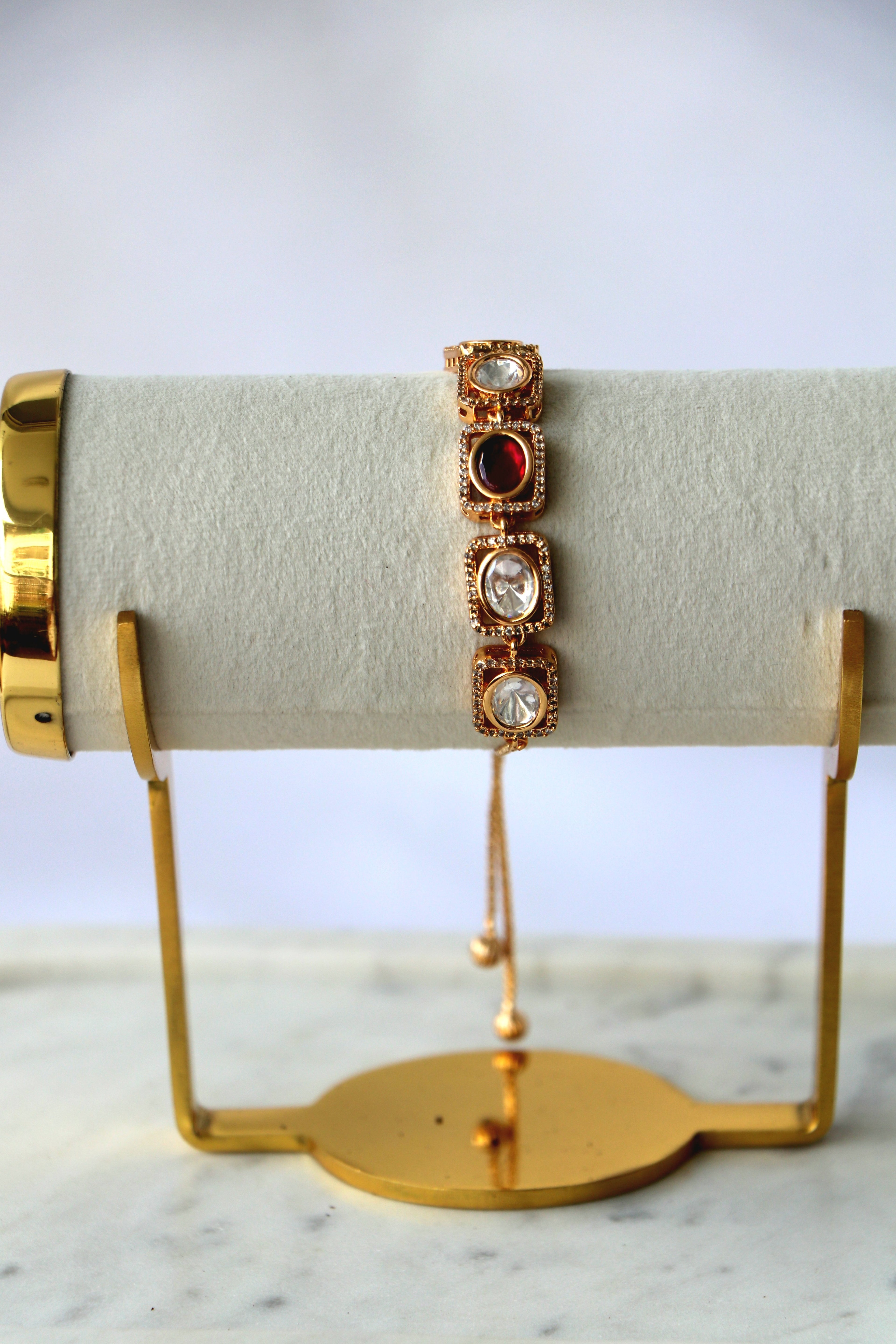 Geometric Kundan Adjustable Bracelet