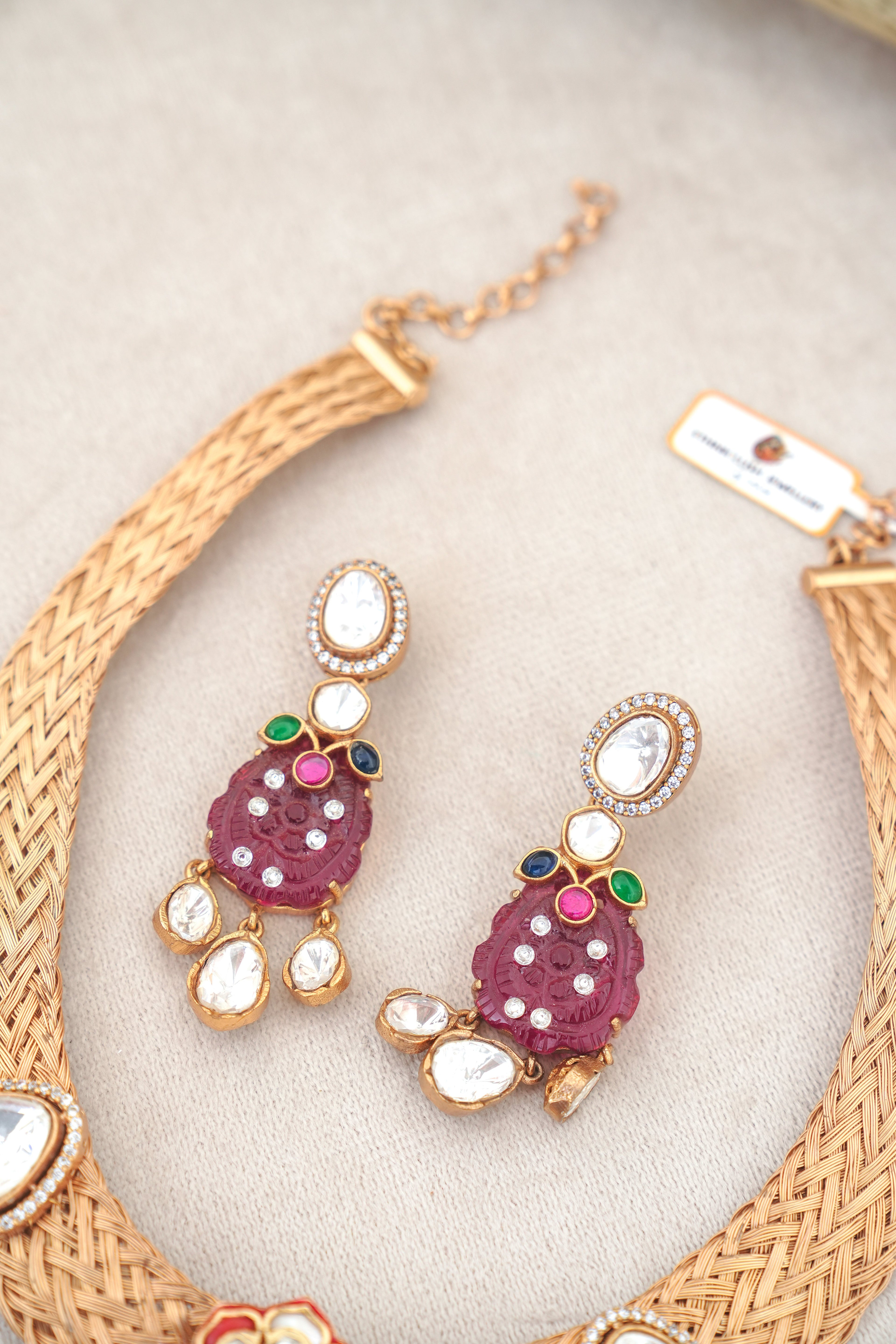 Crimson Lotus Pendant Necklace Set