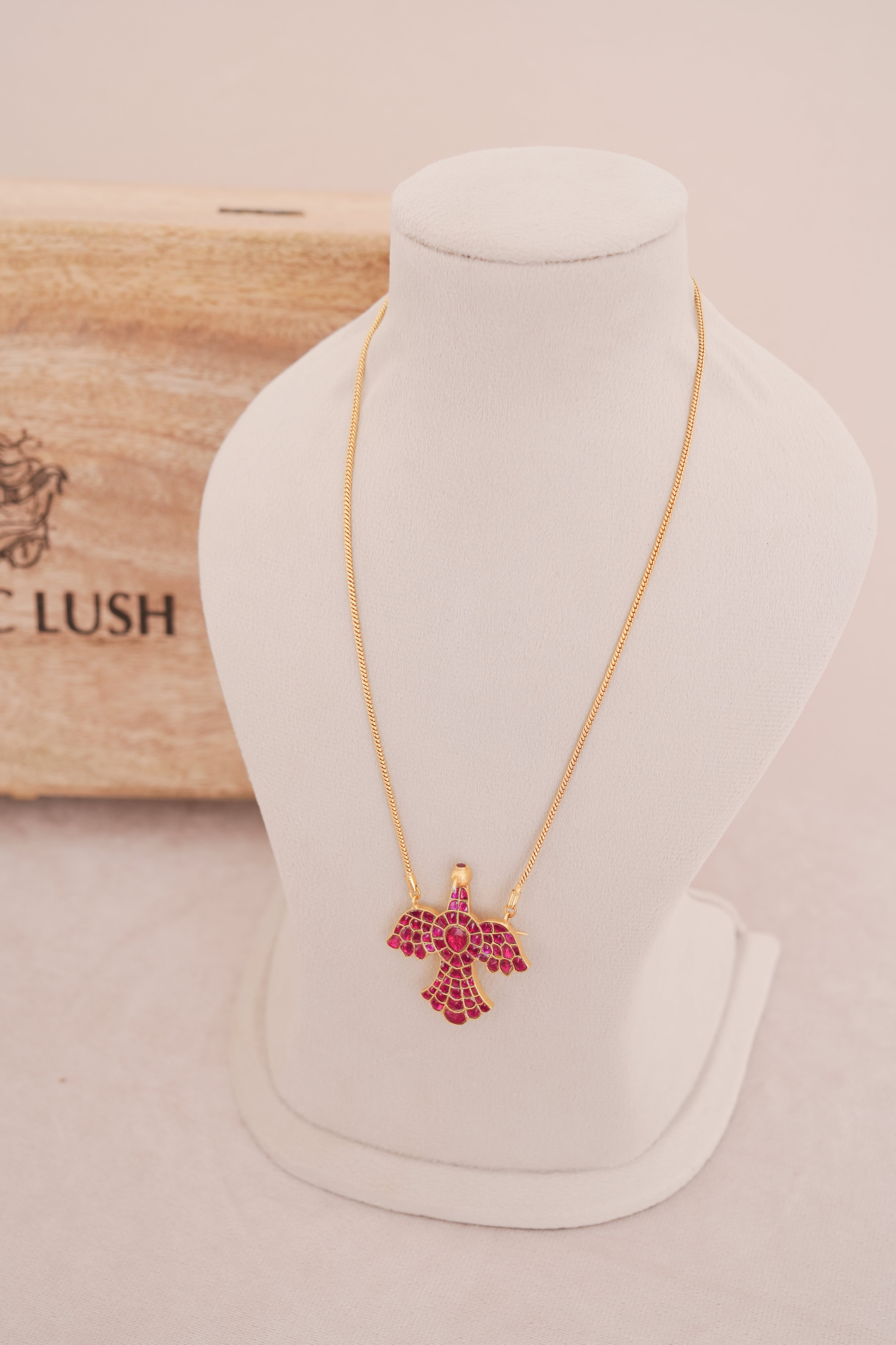 Multicolour Jadau Bird Motif Pendant