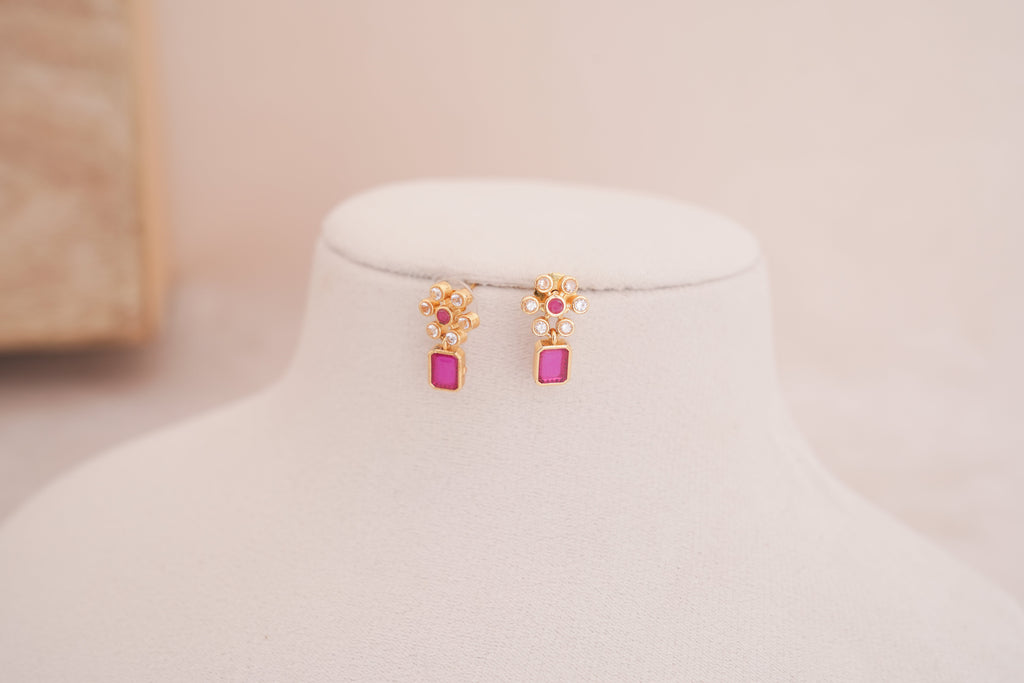Ruby Blossom Kundan Minimal Necklace Set