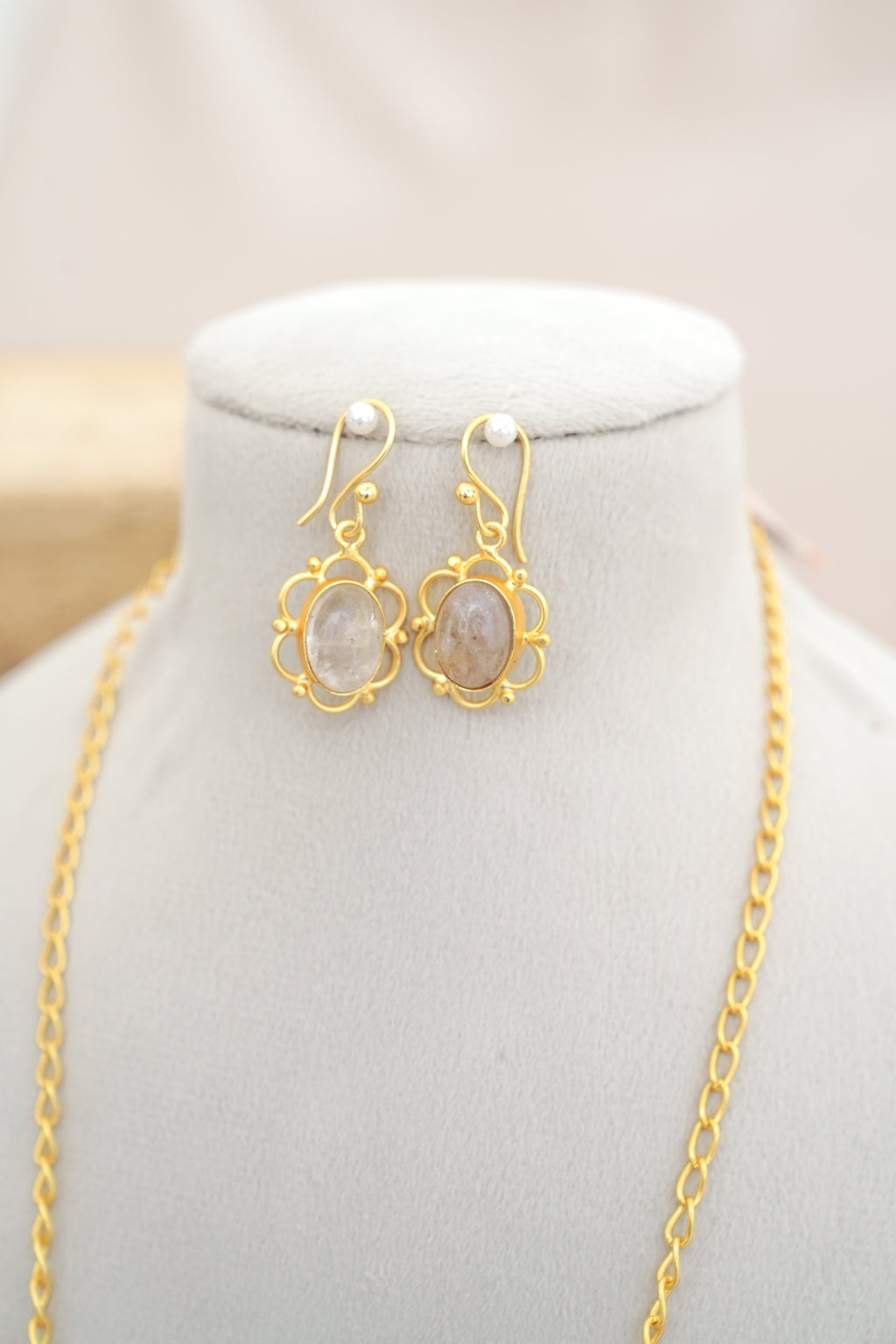 Crimson Rose Quartz  Emerald Cascade Necklace Set