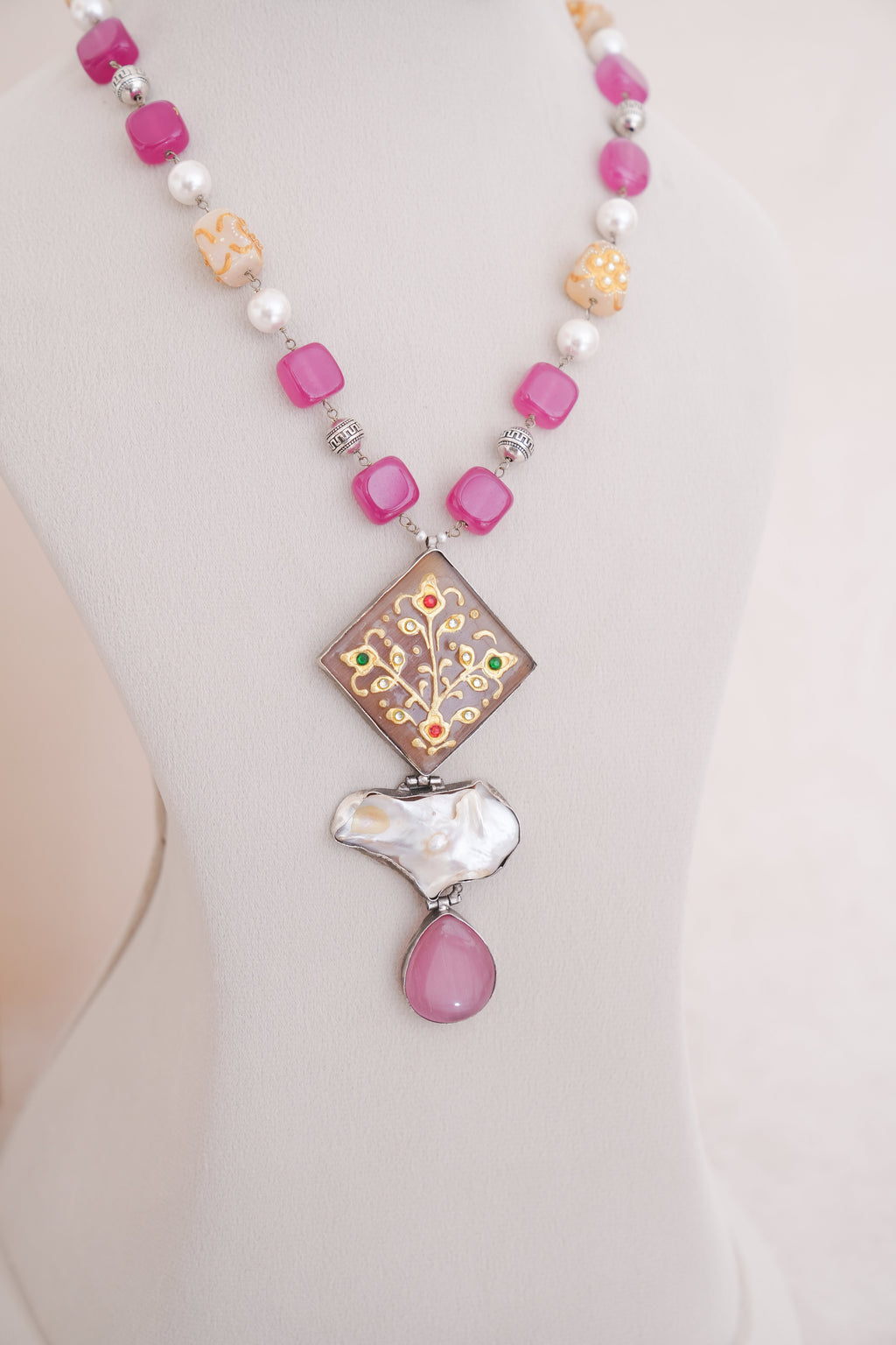 Handpainted Beads & Pearls Pendant Necklace & Earrings Set