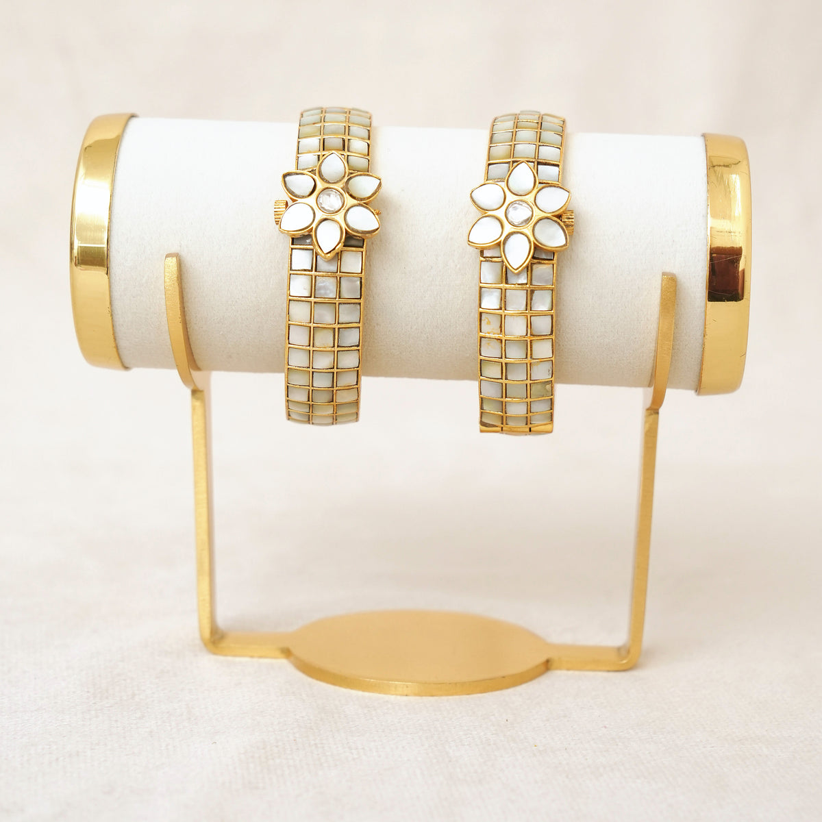 Mother of Pearl Kundan Floral Bangles