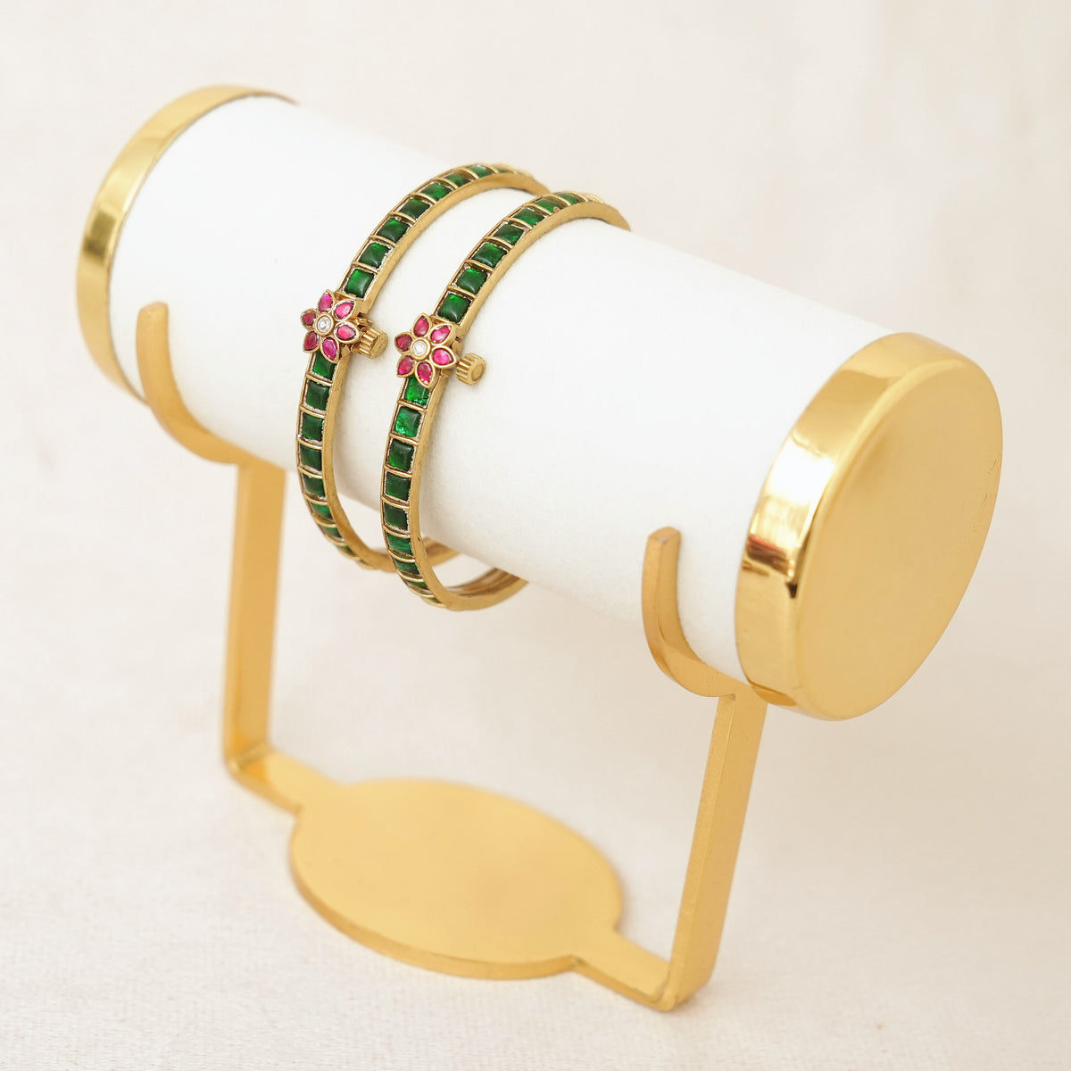 Square Kundan Stone Bangles - Emerald Green