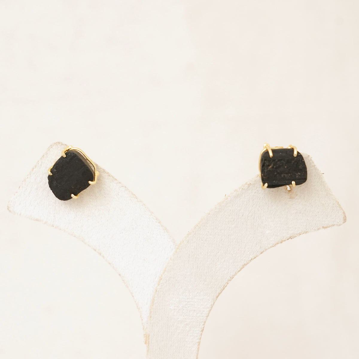 Raw Gemstone Prong Stud Earrings - Black