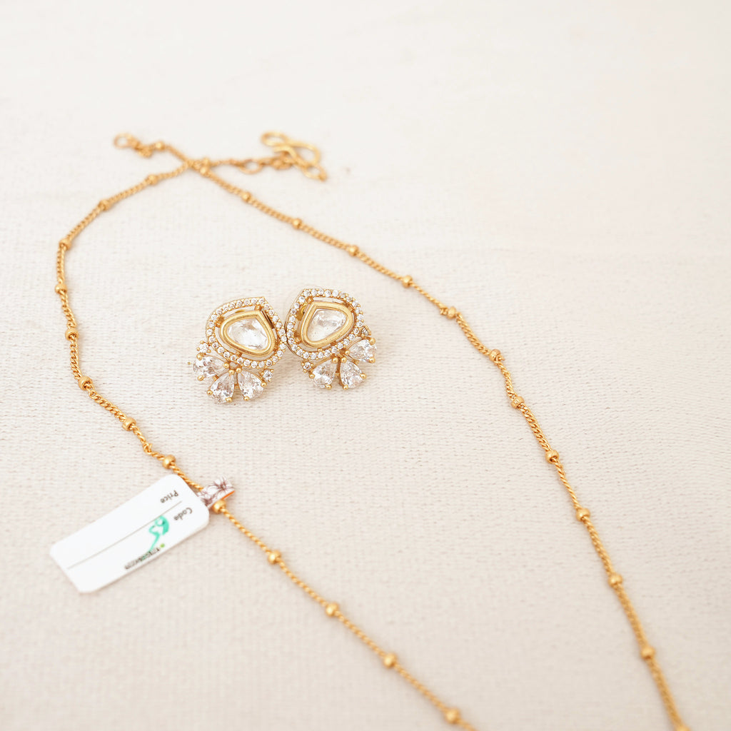 Kundan Polki Floral Pendant Necklace Set