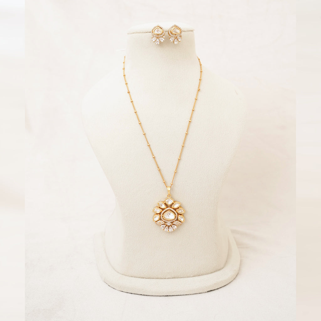 Kundan Polki Floral Pendant Necklace Set