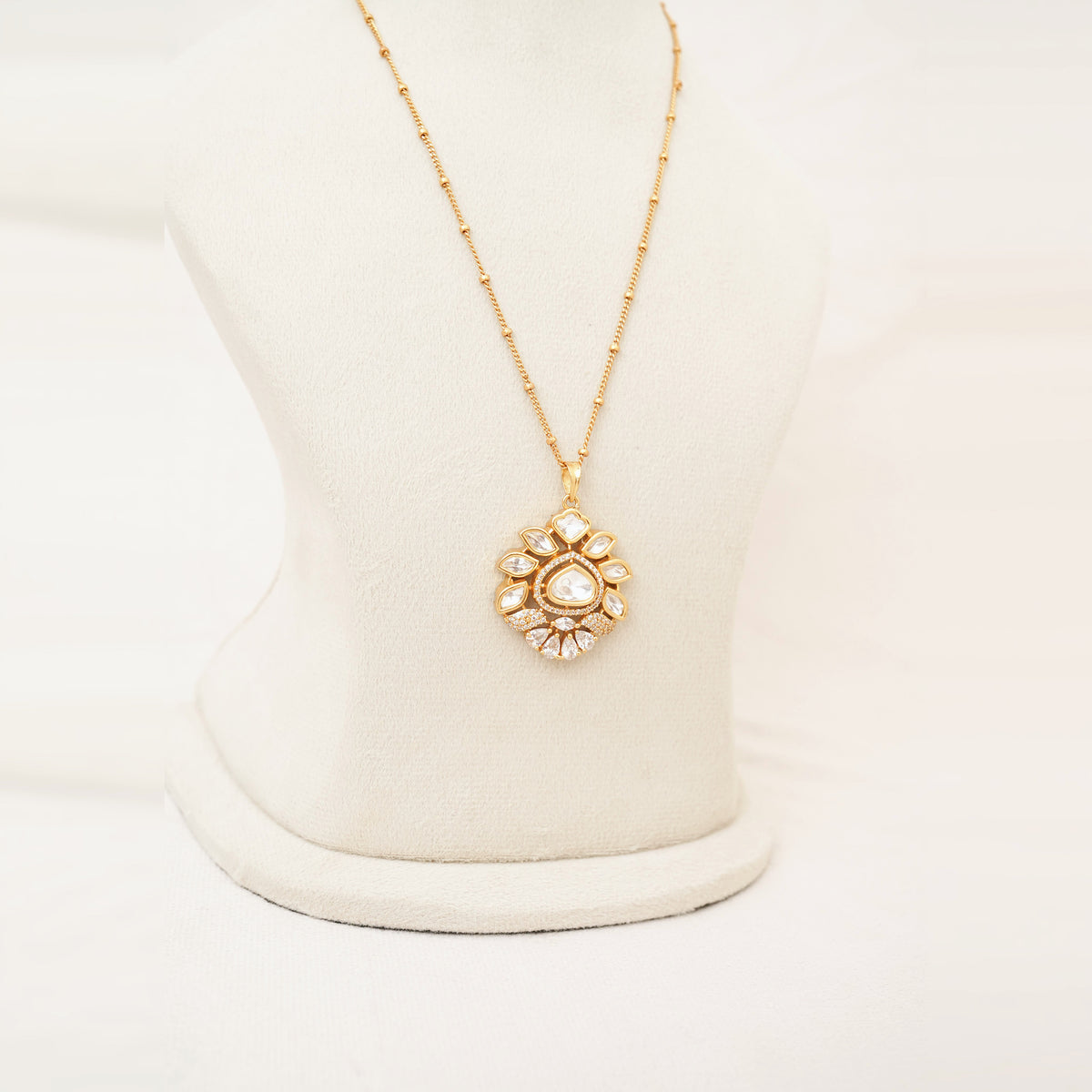 Kundan Polki Floral Pendant Necklace Set