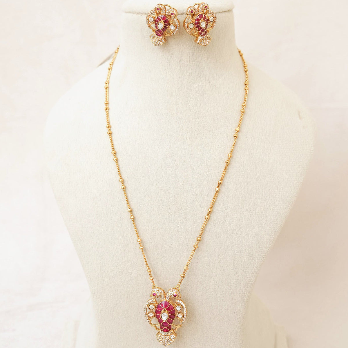 Ruby Kundan Floral Fan Pendant Necklace Set