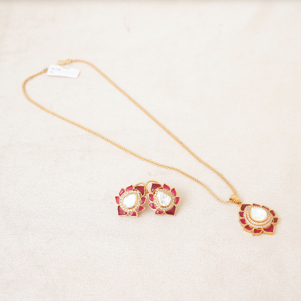 Ruby Kundan Lotus Polki Pendant Necklace Set