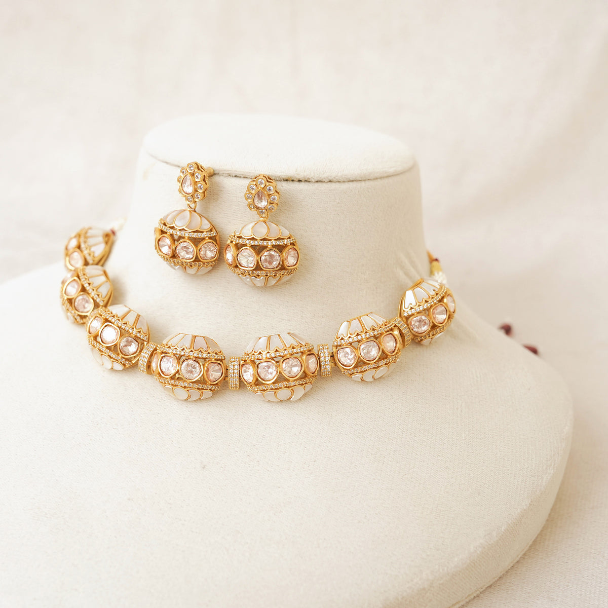 Mother of Pearl Kundan Dome Choker Set with Jhumkas
