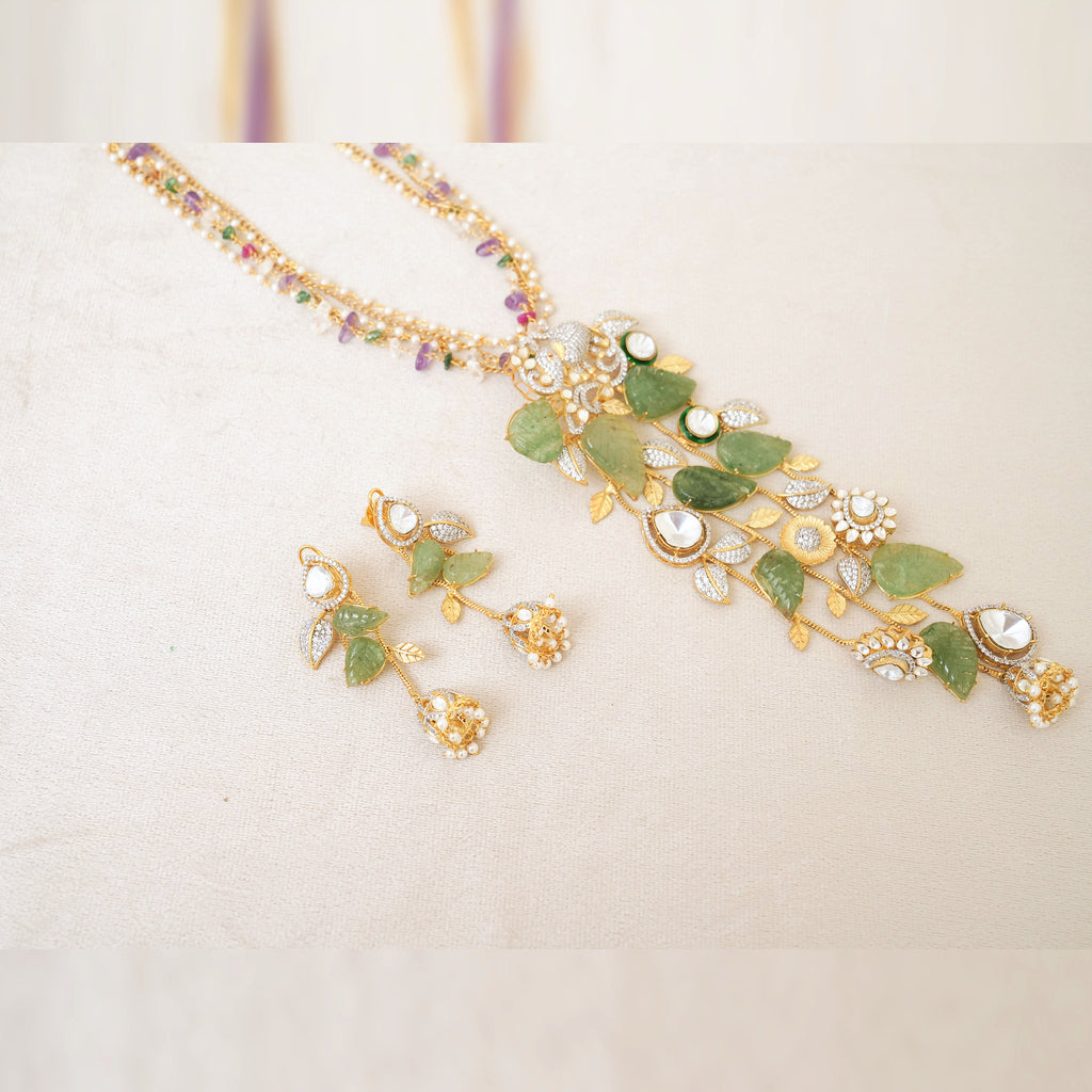 Carved Green Leaf Kundan Floral Necklace Set