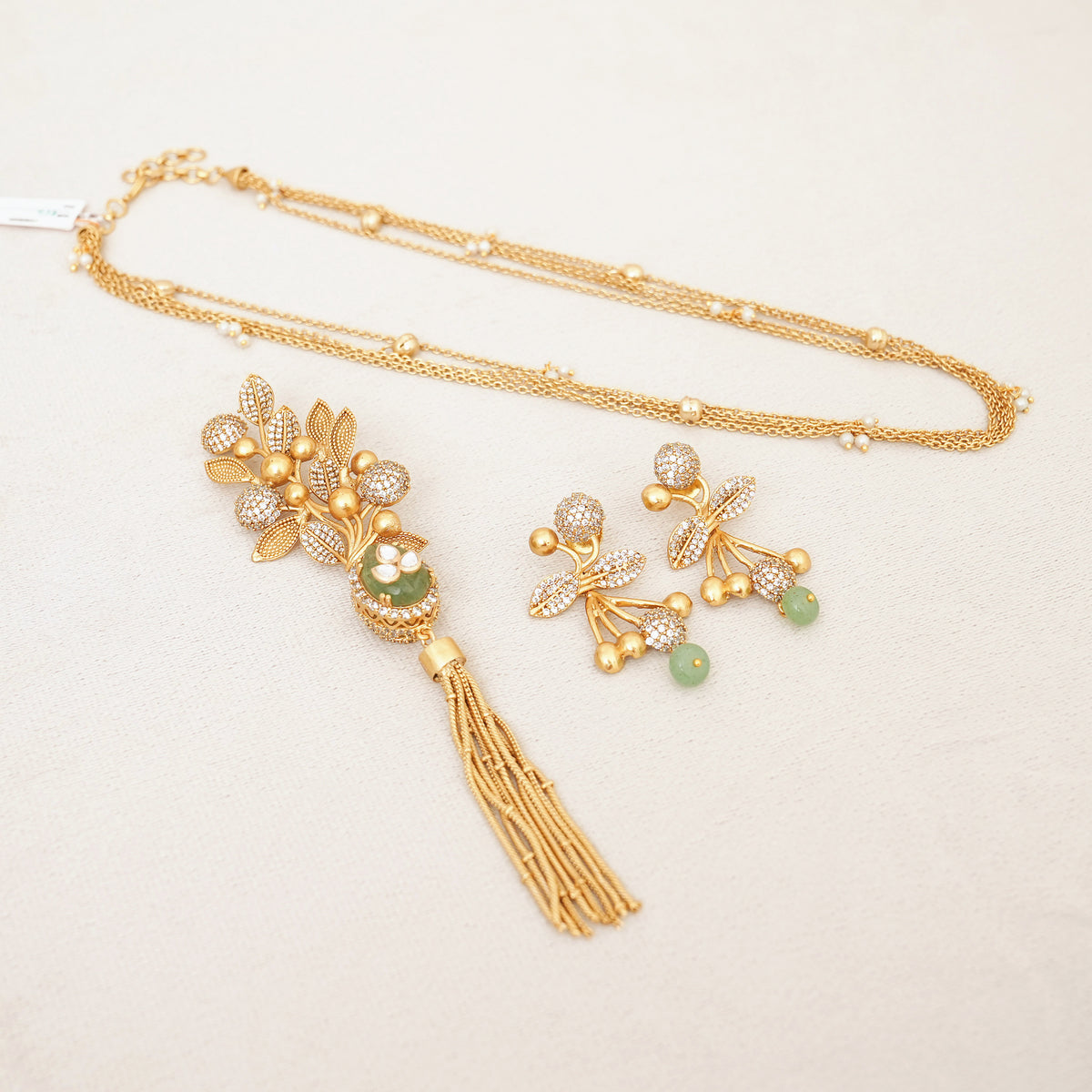 Gold Floral Tassel Pendant Necklace Set