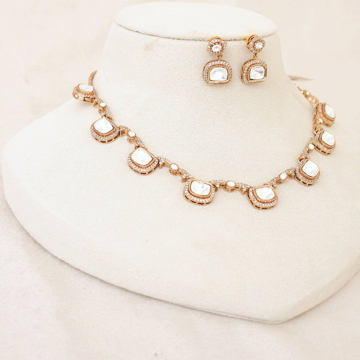 Rose Gold Polki Statement Necklace Set
