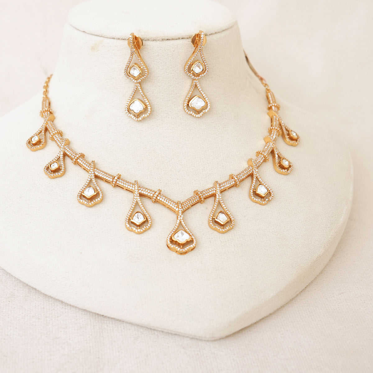 Rose Gold Polki Teardrop Necklace Set