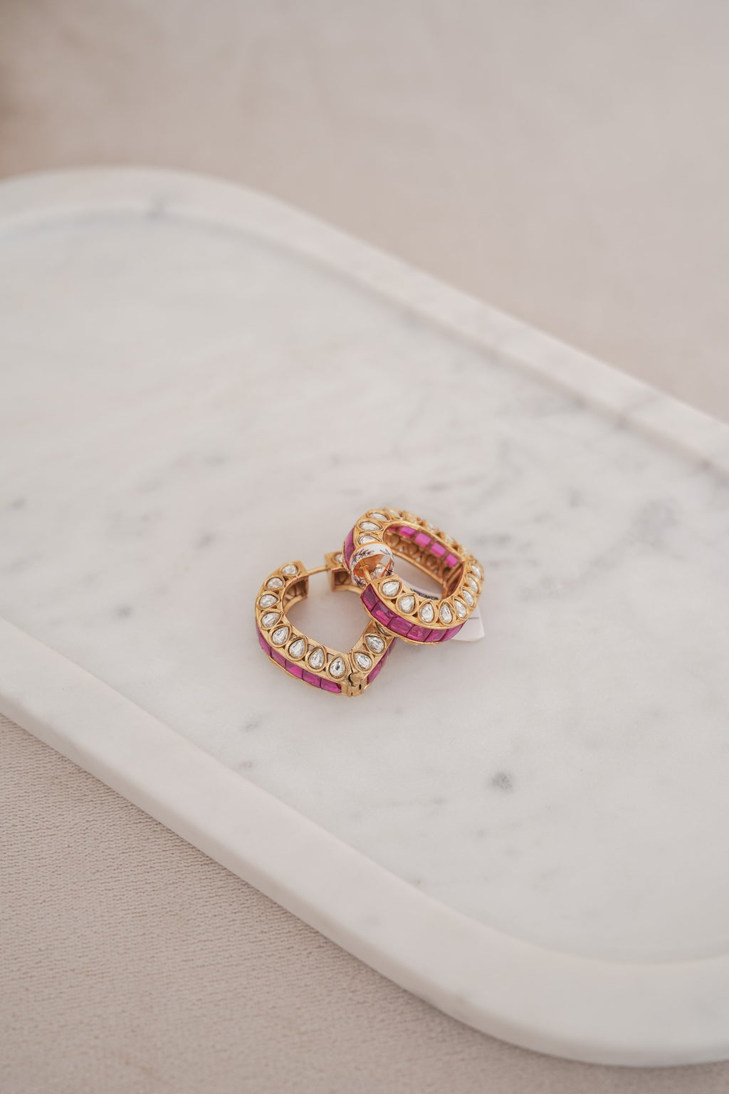 Kundan Heart Hoop Earrings with Ruby Accents detail