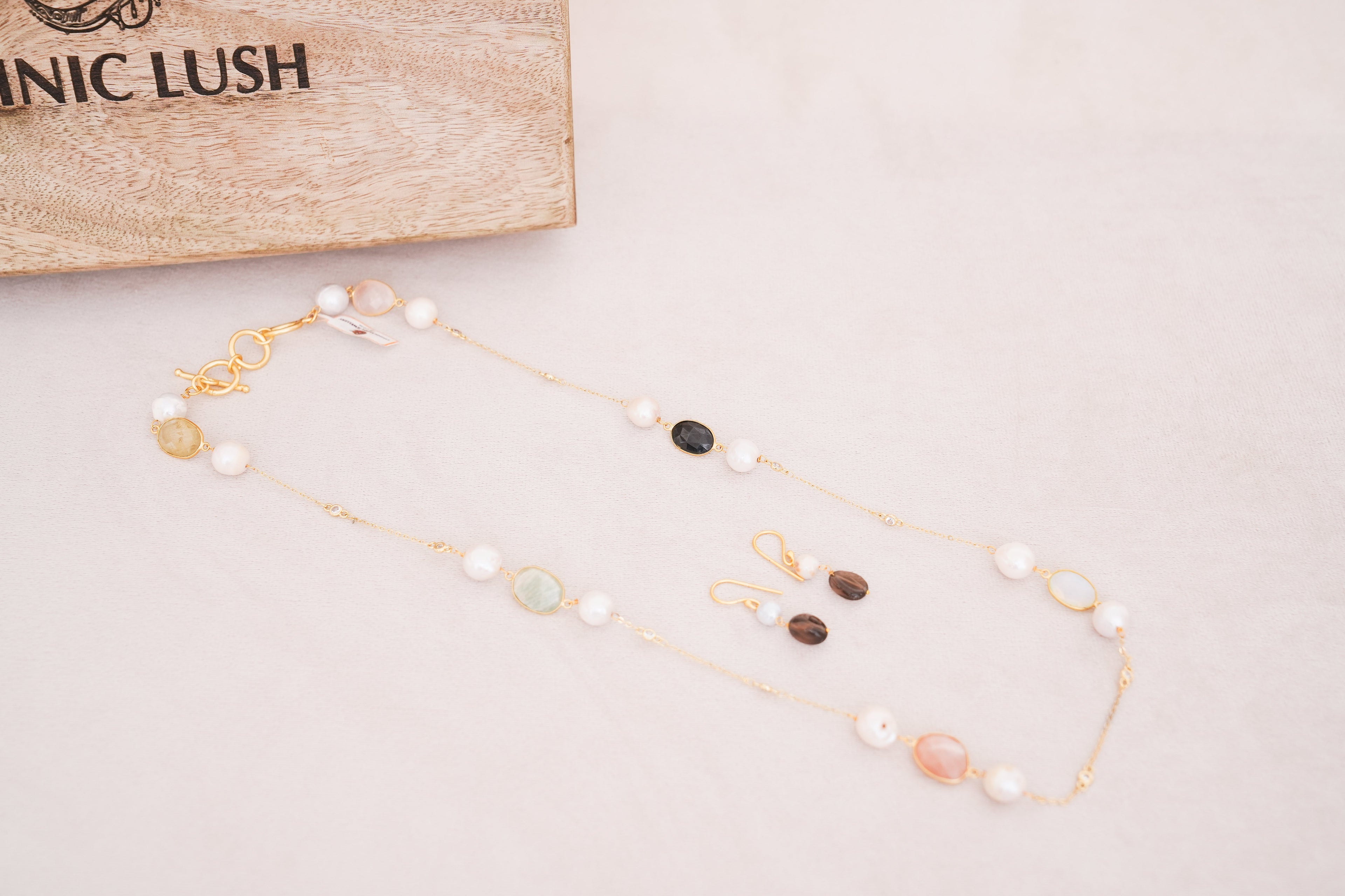 Contemporary Freshwater Pearl & Stone Statement Chain
