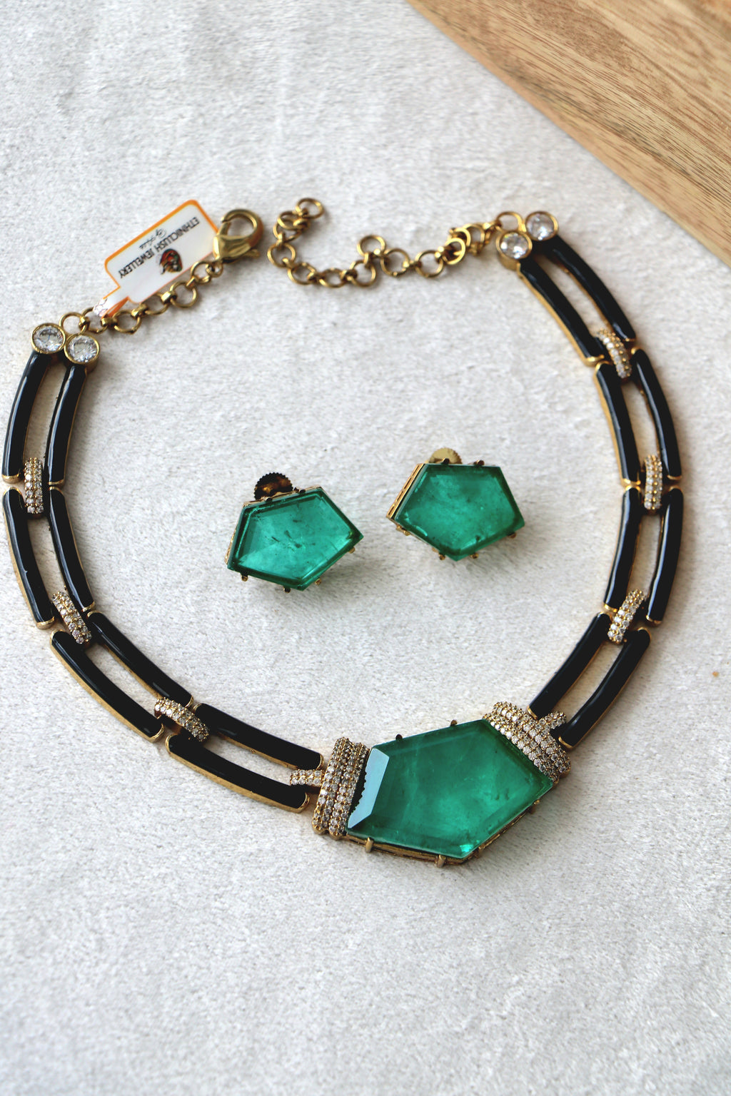 Green Onyx Doublet Enamel Necklace Set