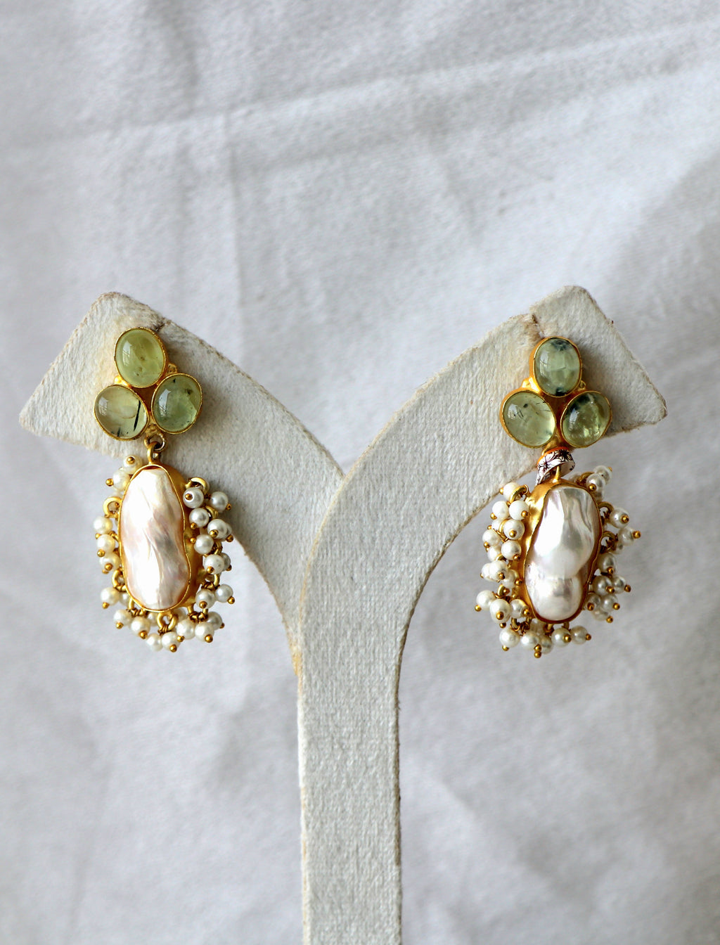Prehnite Bloom Pearl Earrings