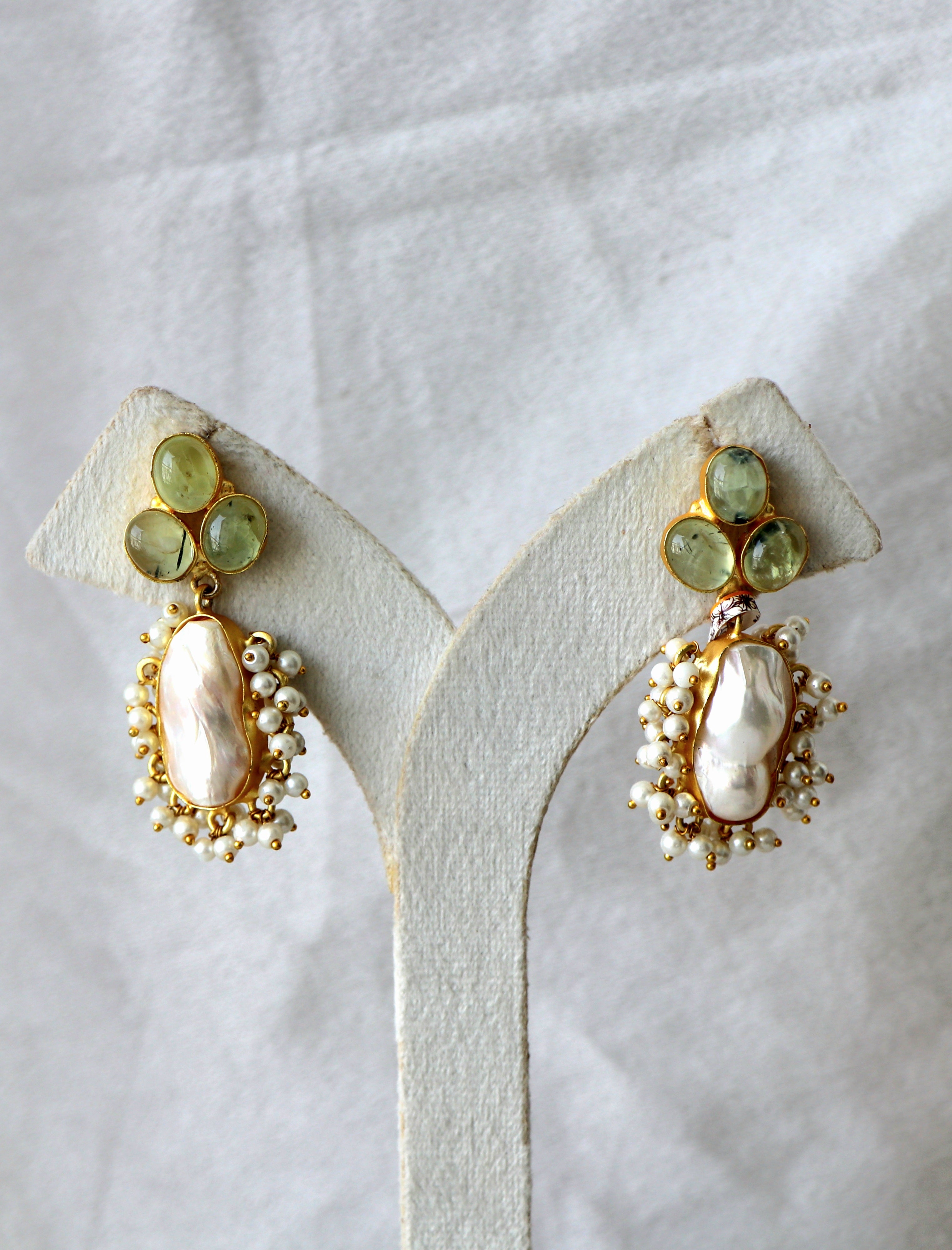 Prehnite Bloom Pearl Earrings