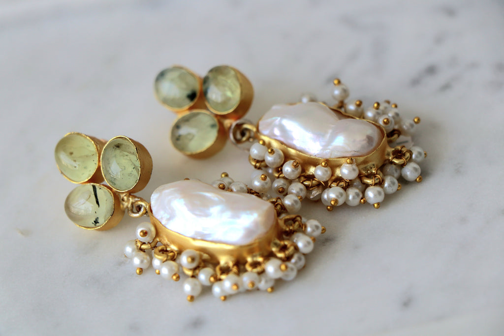 Prehnite Bloom Pearl Earrings