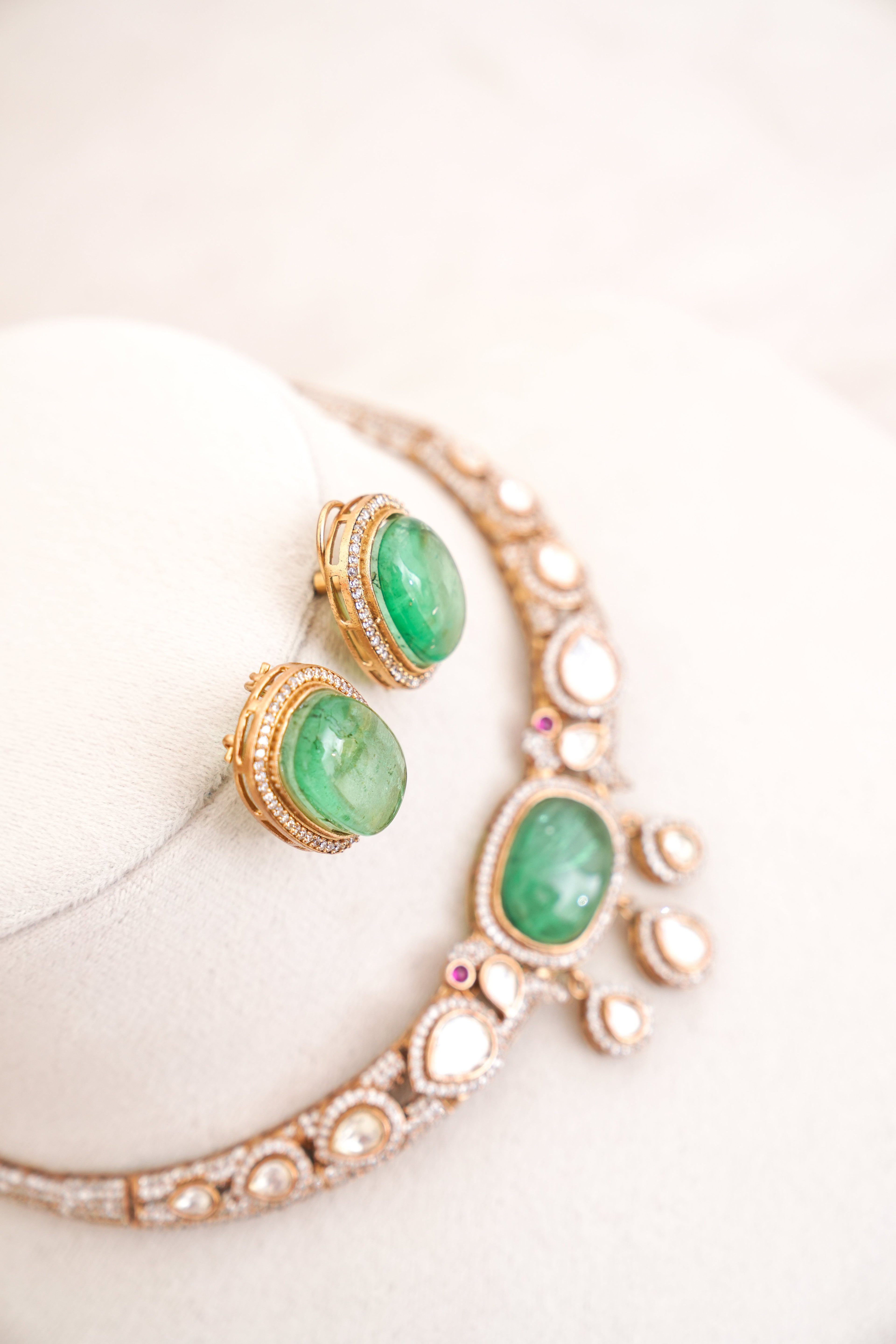 Emerald Cascade Choker  Earring Set