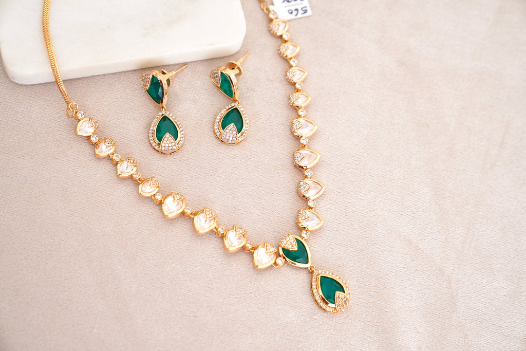 Emerald Cascade Choker Set