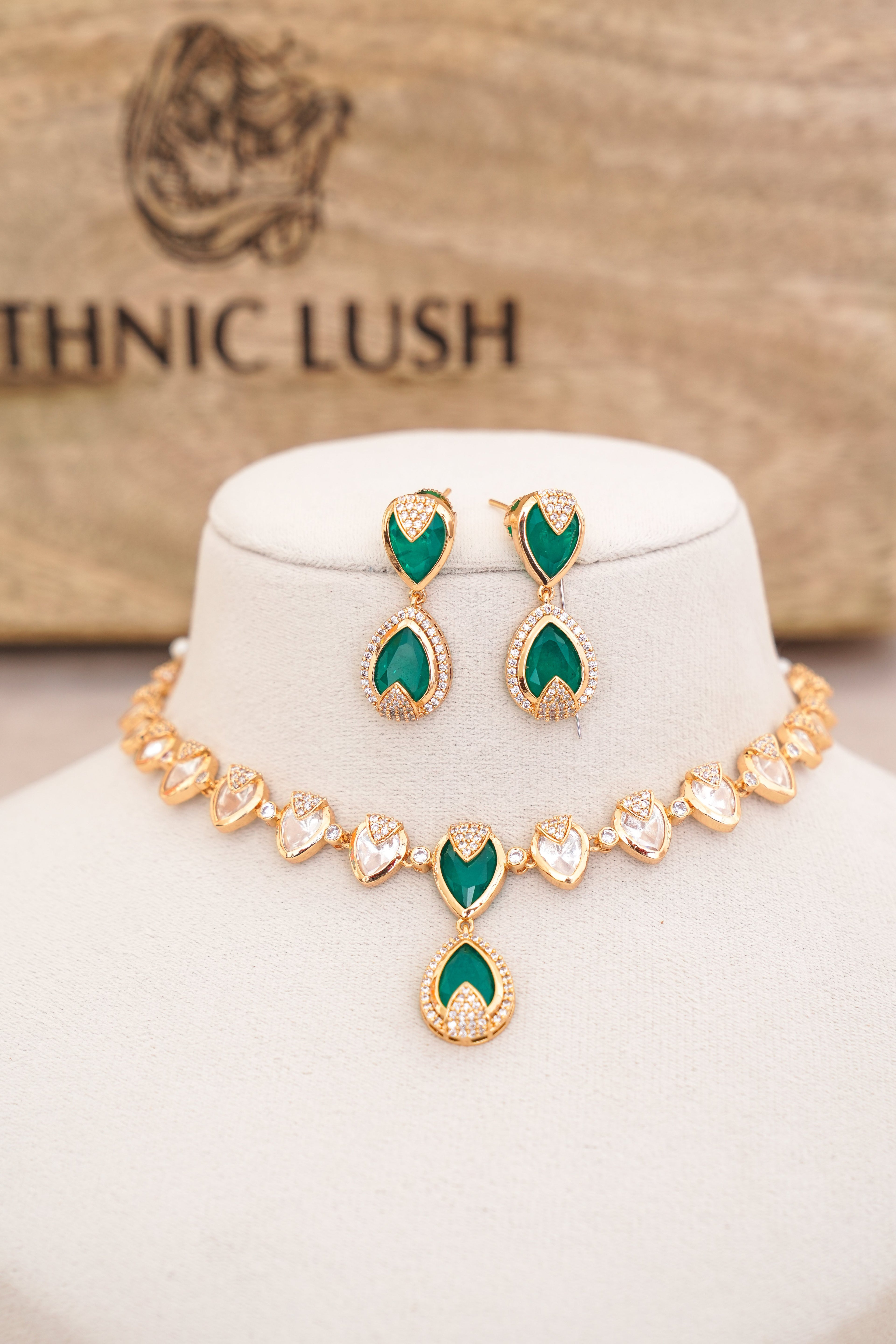Emerald Cascade Choker Set