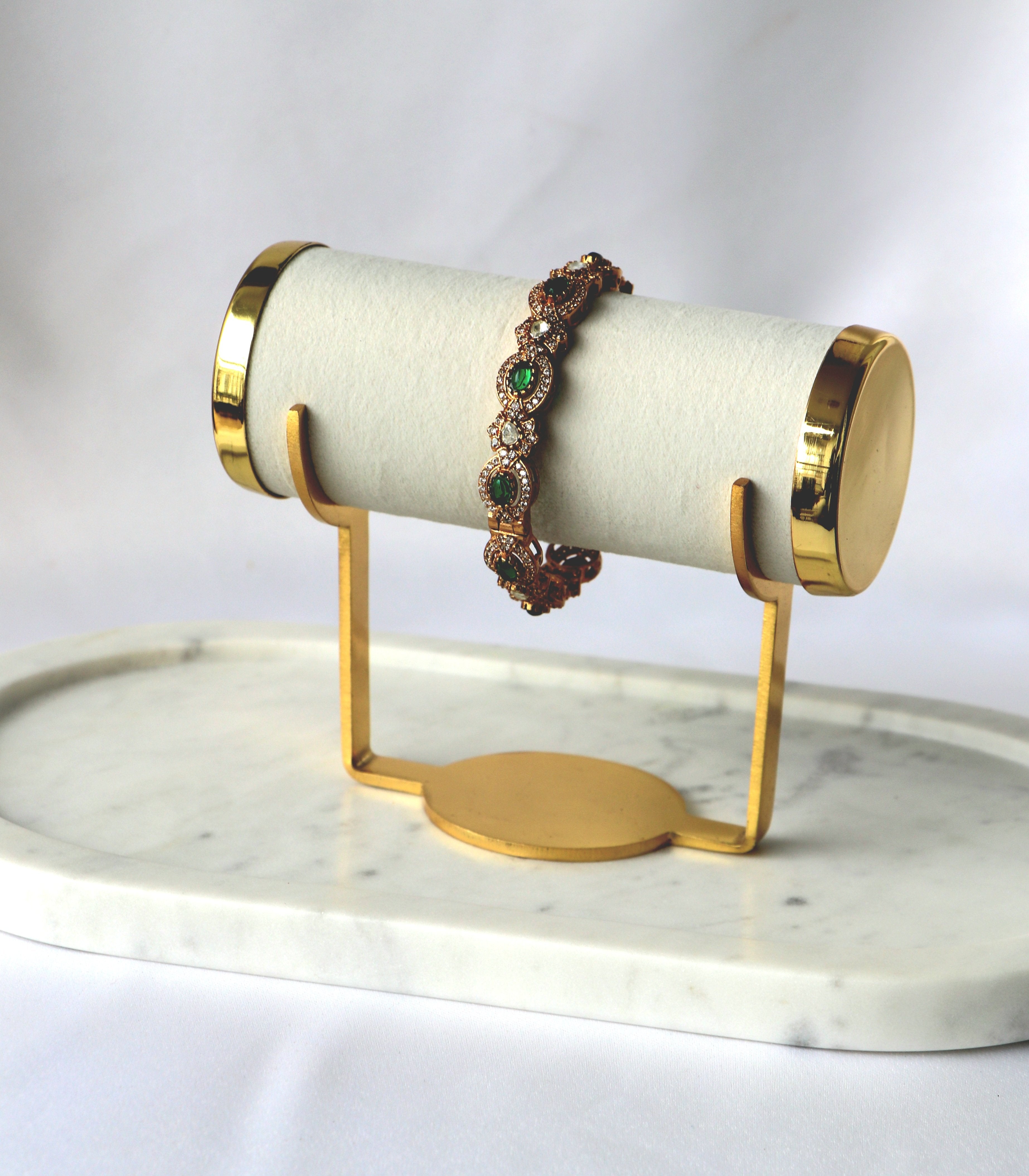 Antique Emerald Halo Kundan Heritage Bangle