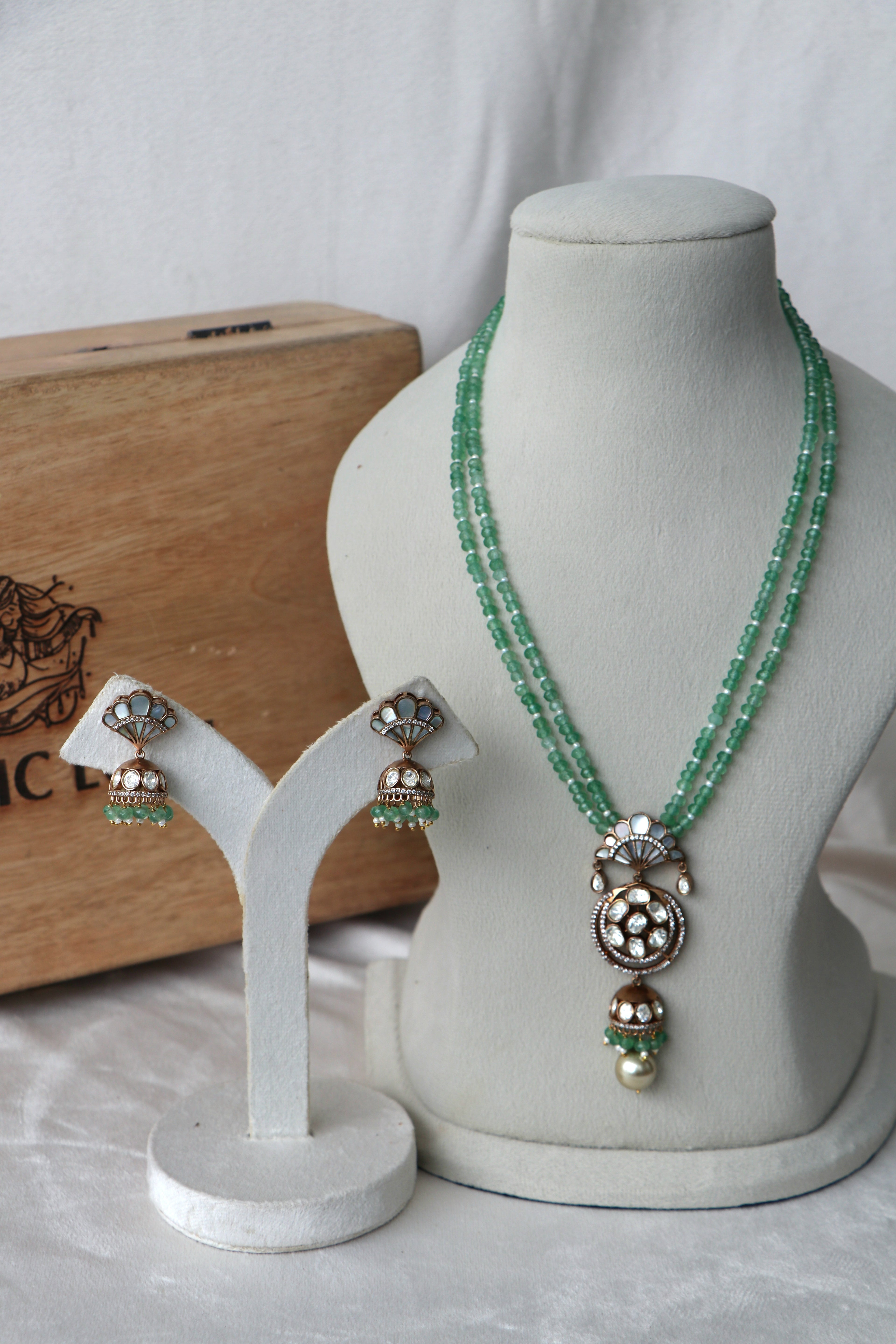 Green onyx strings moonstone Pendant Necklace Set