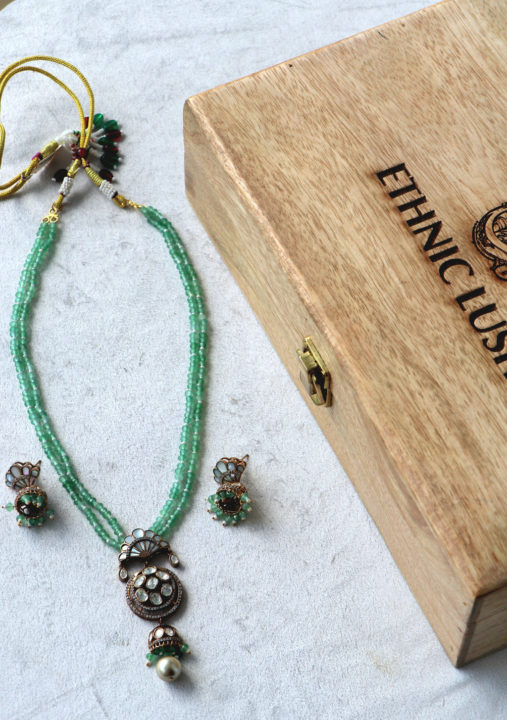 Green onyx strings moonstone Pendant Necklace Set