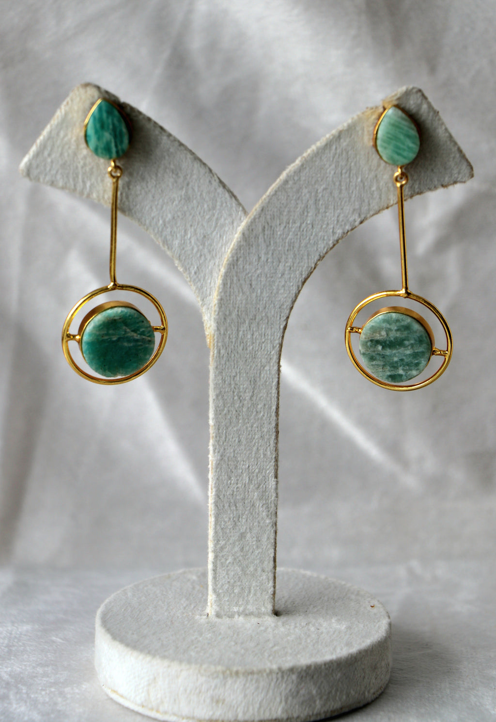 Emerald Horizon Dangle Earrings