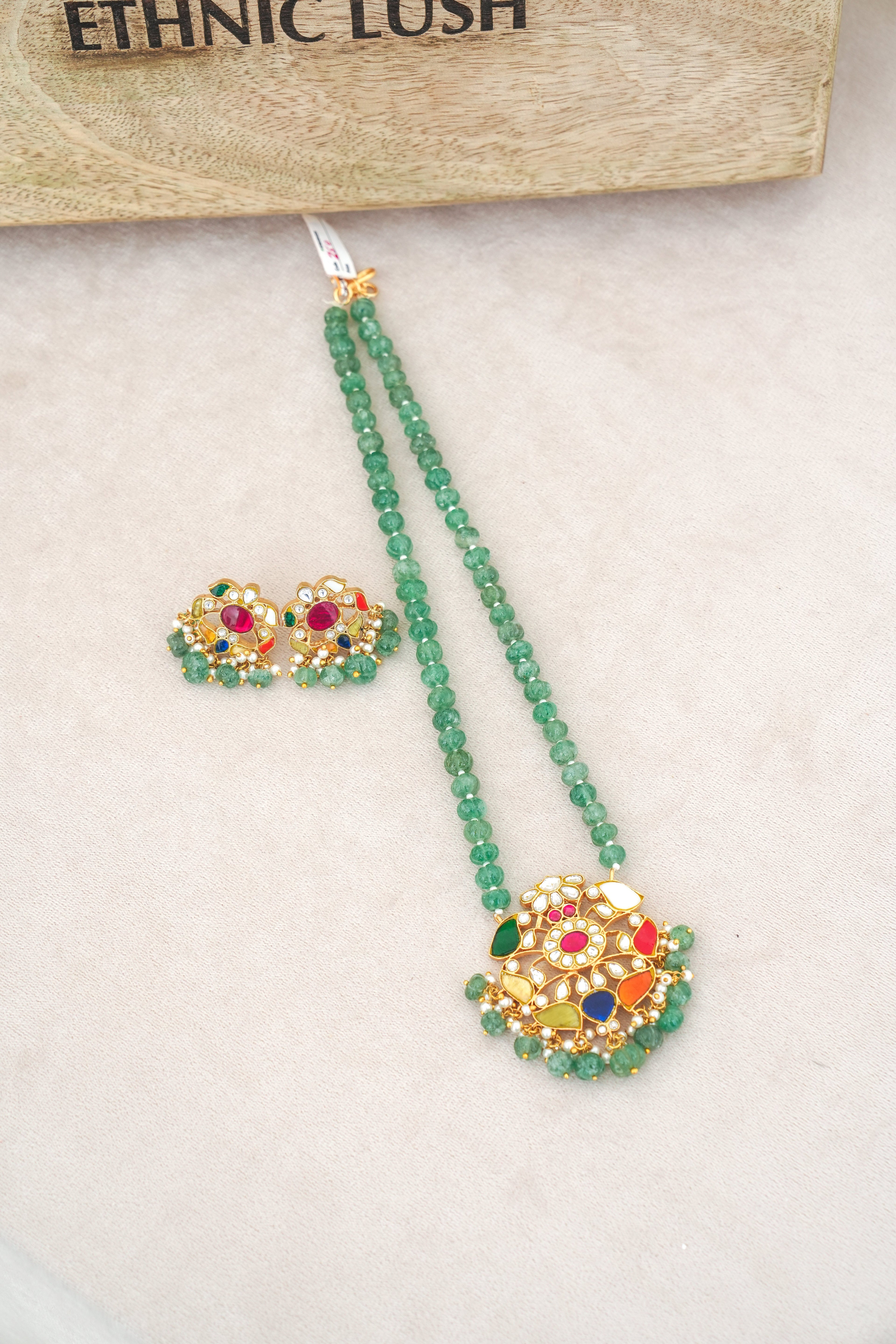 Emerald Lotus Statement Set