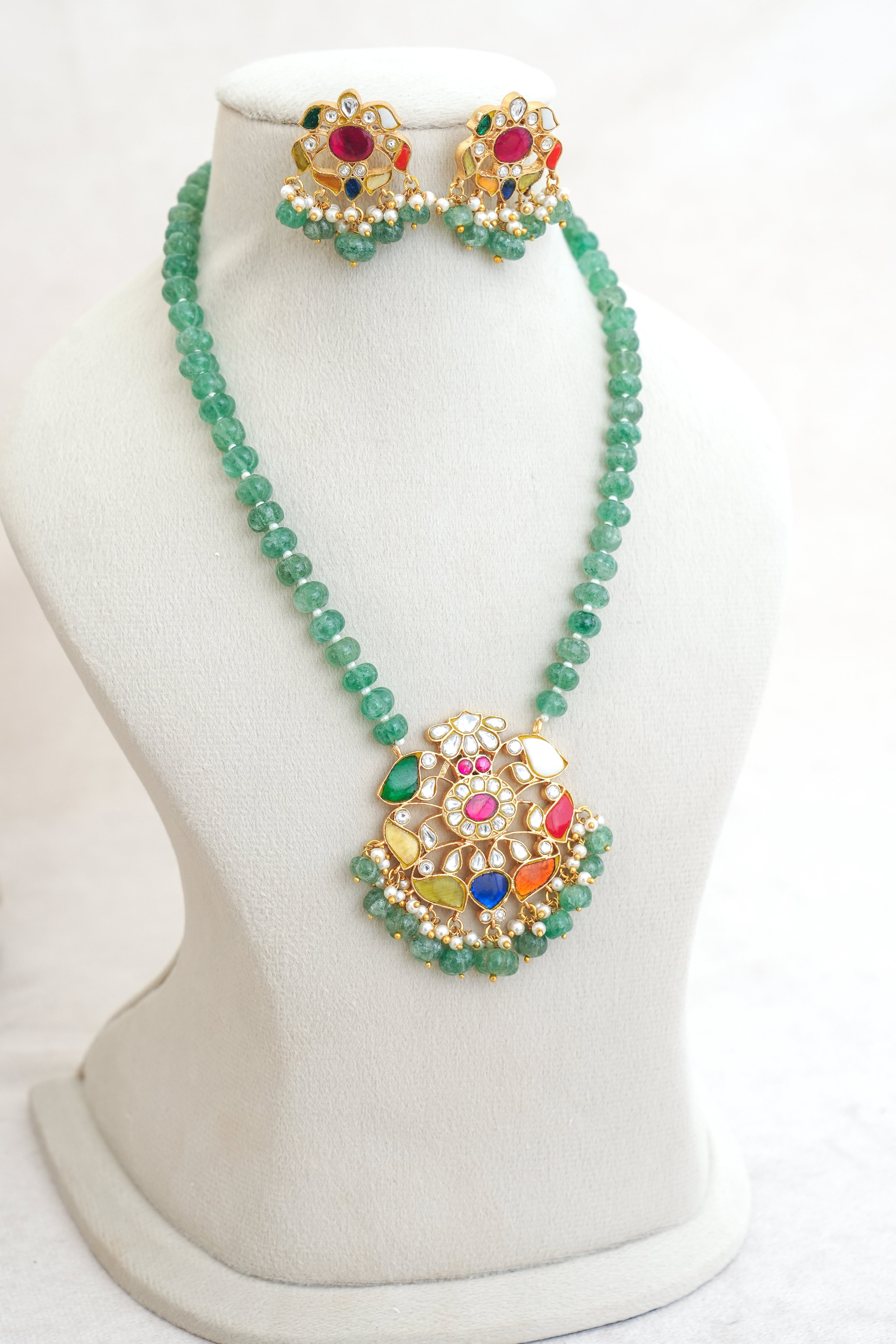 Emerald Lotus Statement Set