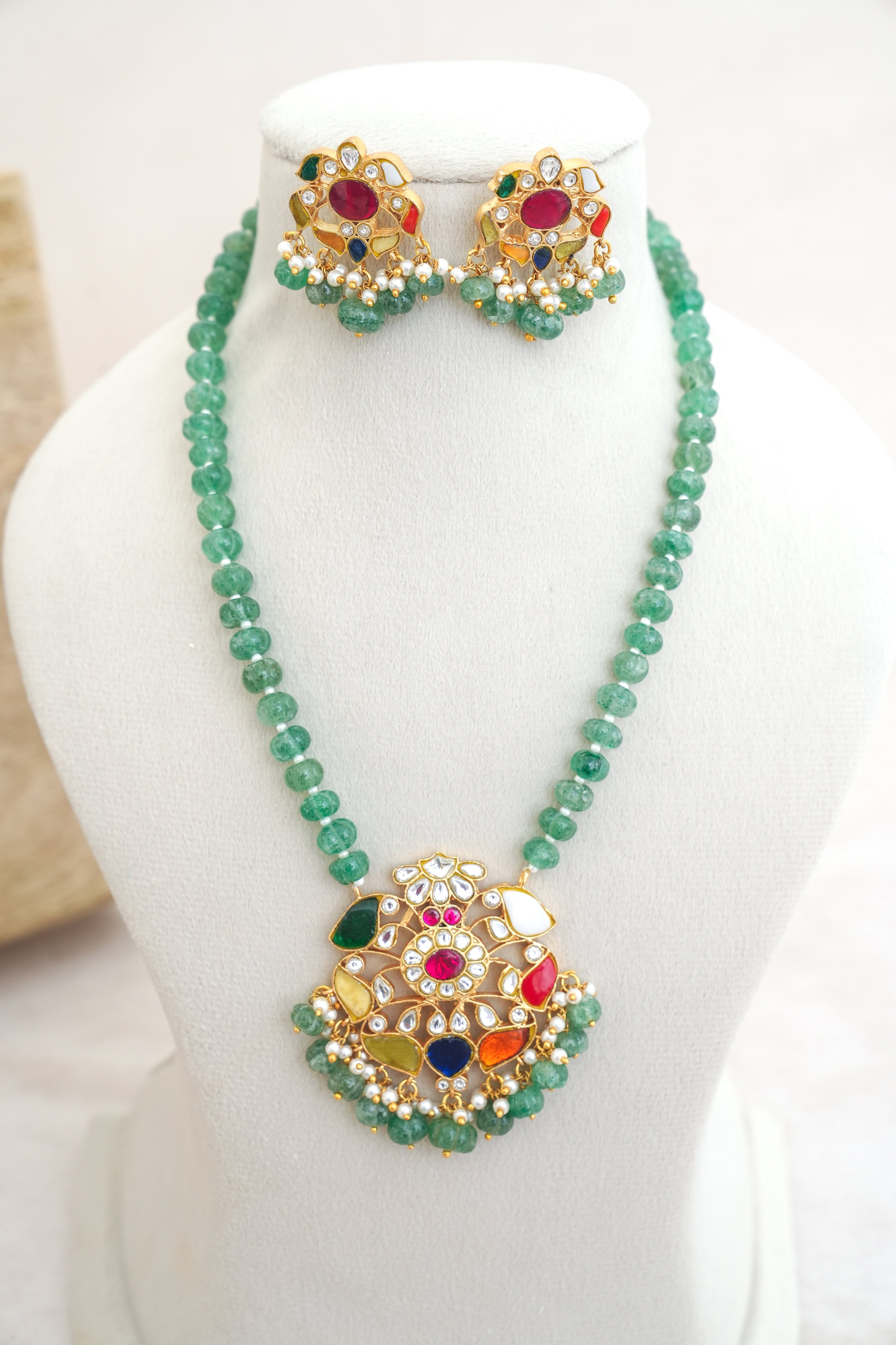 Emerald Lotus Statement Set