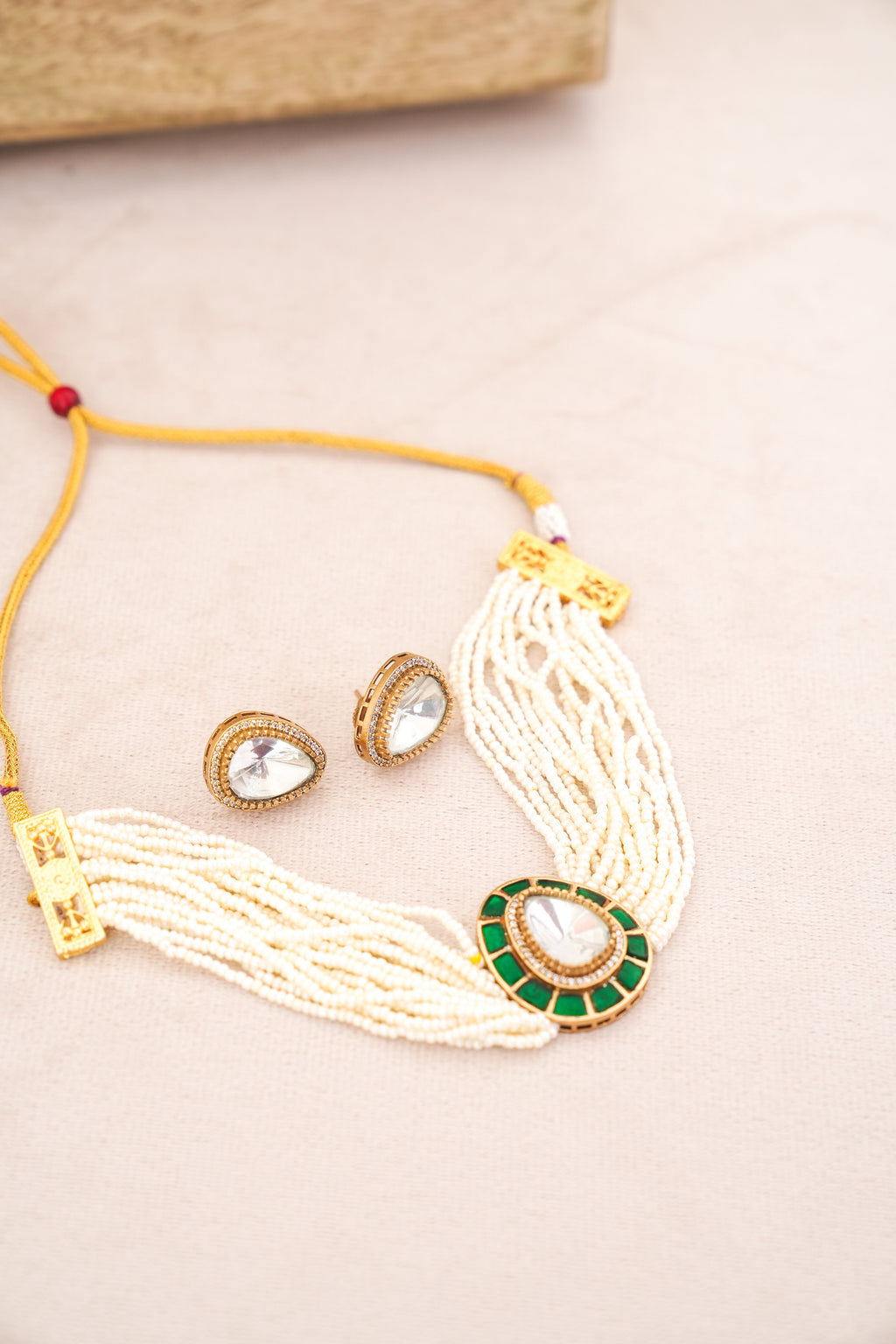 Emerald Moonstone Pearl Choker Set