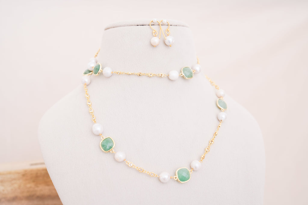 Handcrafted Green Aventurine & Pearl Long Necklace Set