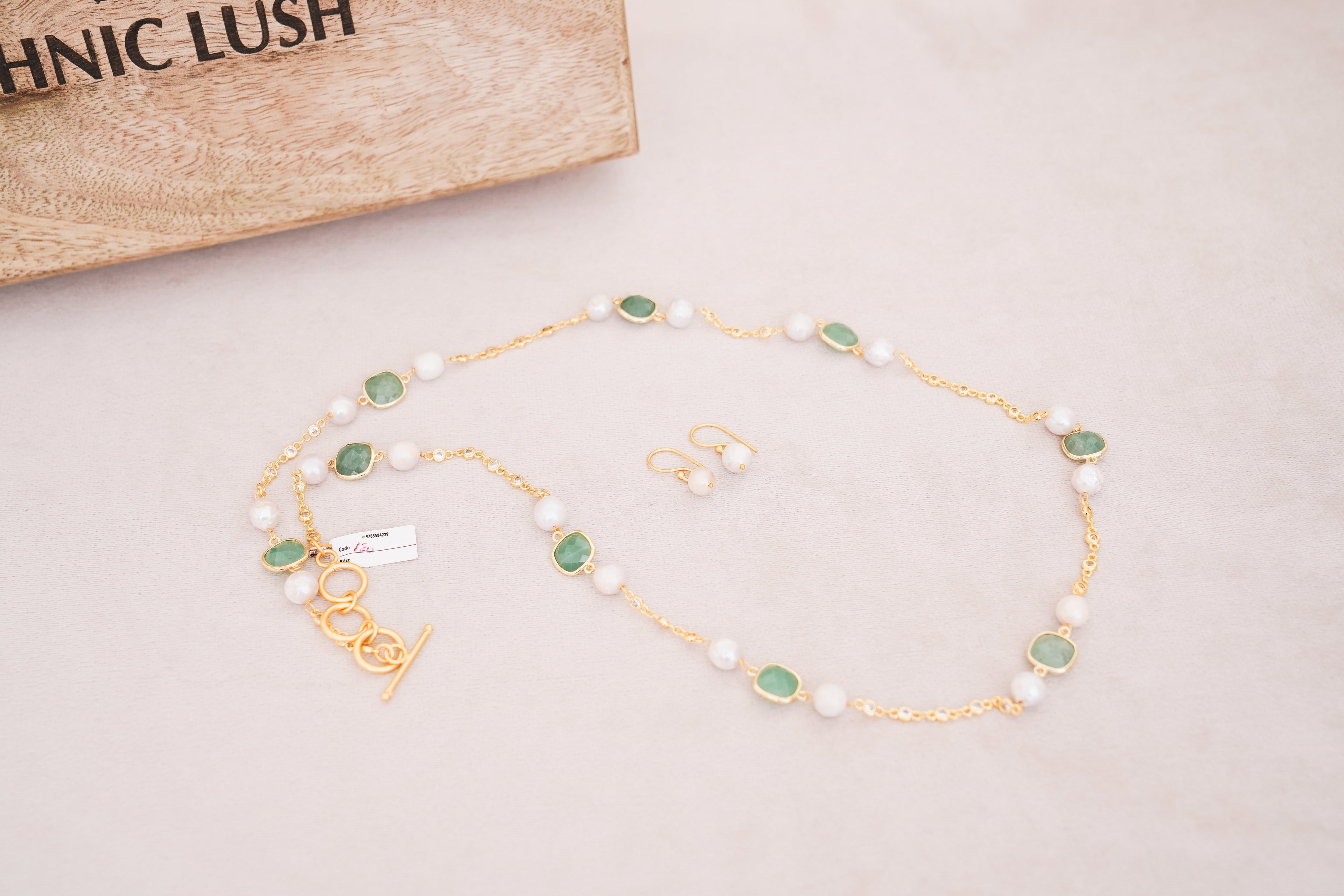 Handcrafted Green Aventurine & Pearl Long Necklace Set
