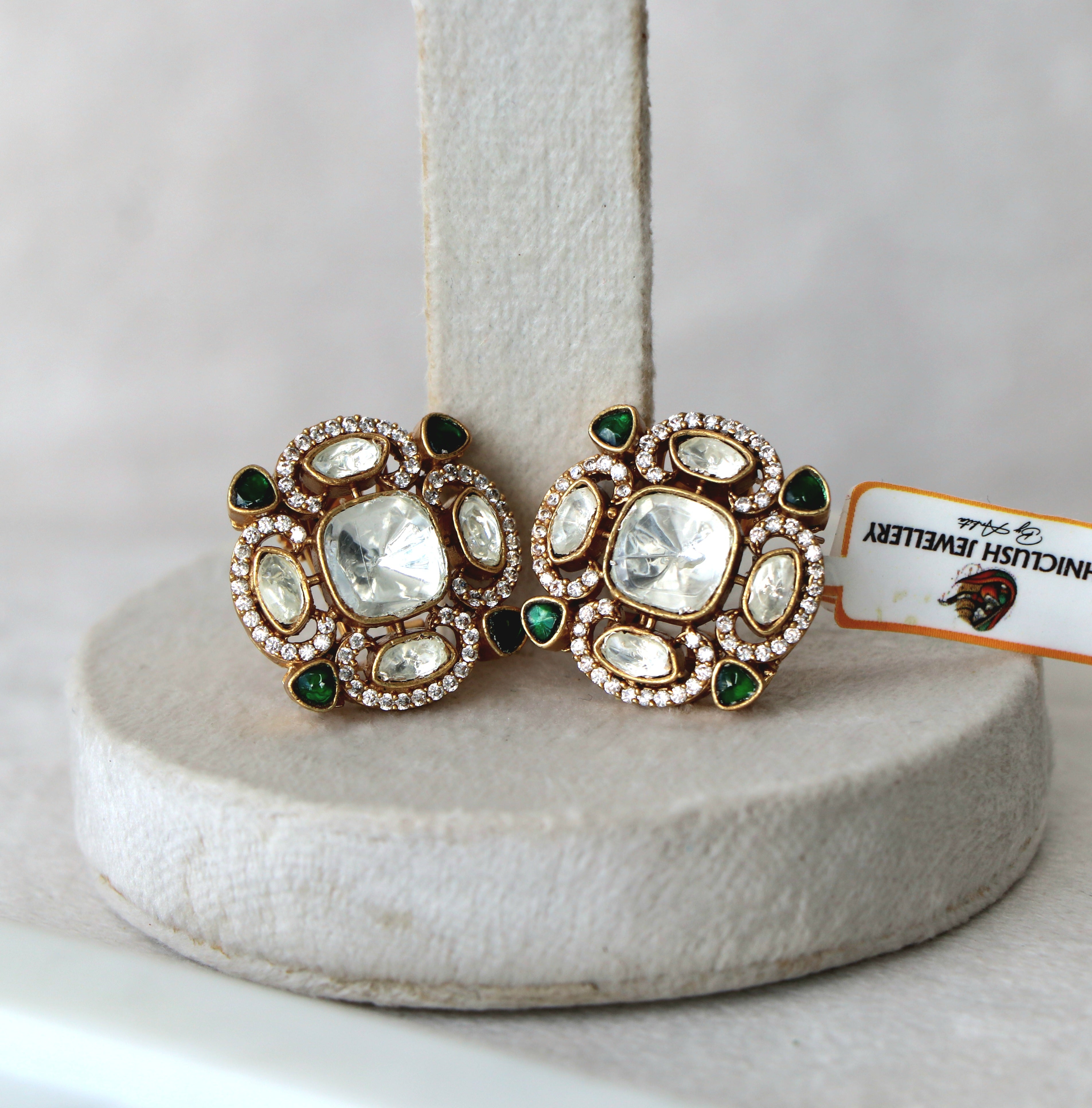 Emerald Radiance Kundan Stud Earrings